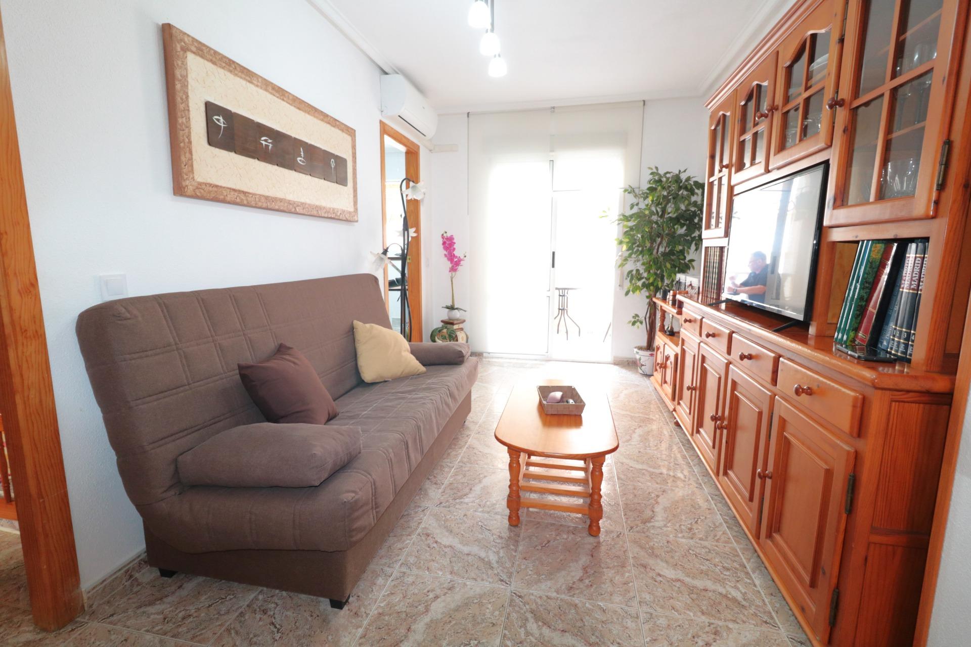 2 Bed, 1 Bath, ApartmentFor Sale, Torrevieja, Alicante