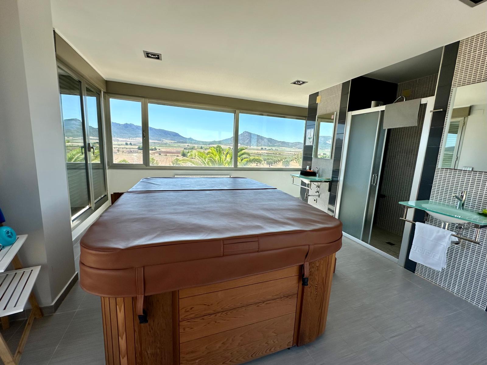 5 Bed, 8 Bath, HouseFor Sale, Yecla, Murcia