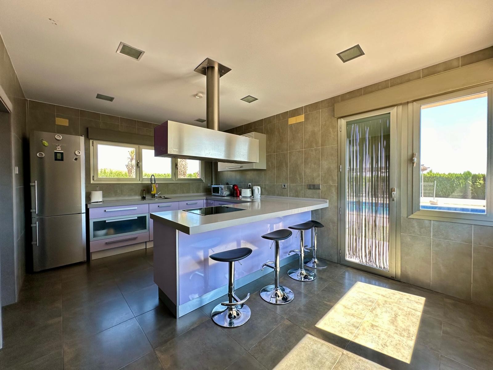 5 Bed, 8 Bath, HouseFor Sale, Yecla, Murcia