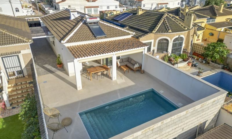 3 Bed, 2 Bath, HouseFor Sale, Torrevieja, Alicante