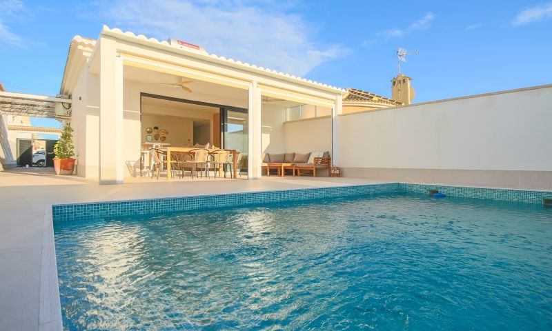 3 Bed, 2 Bath, HouseFor Sale, Torrevieja, Alicante