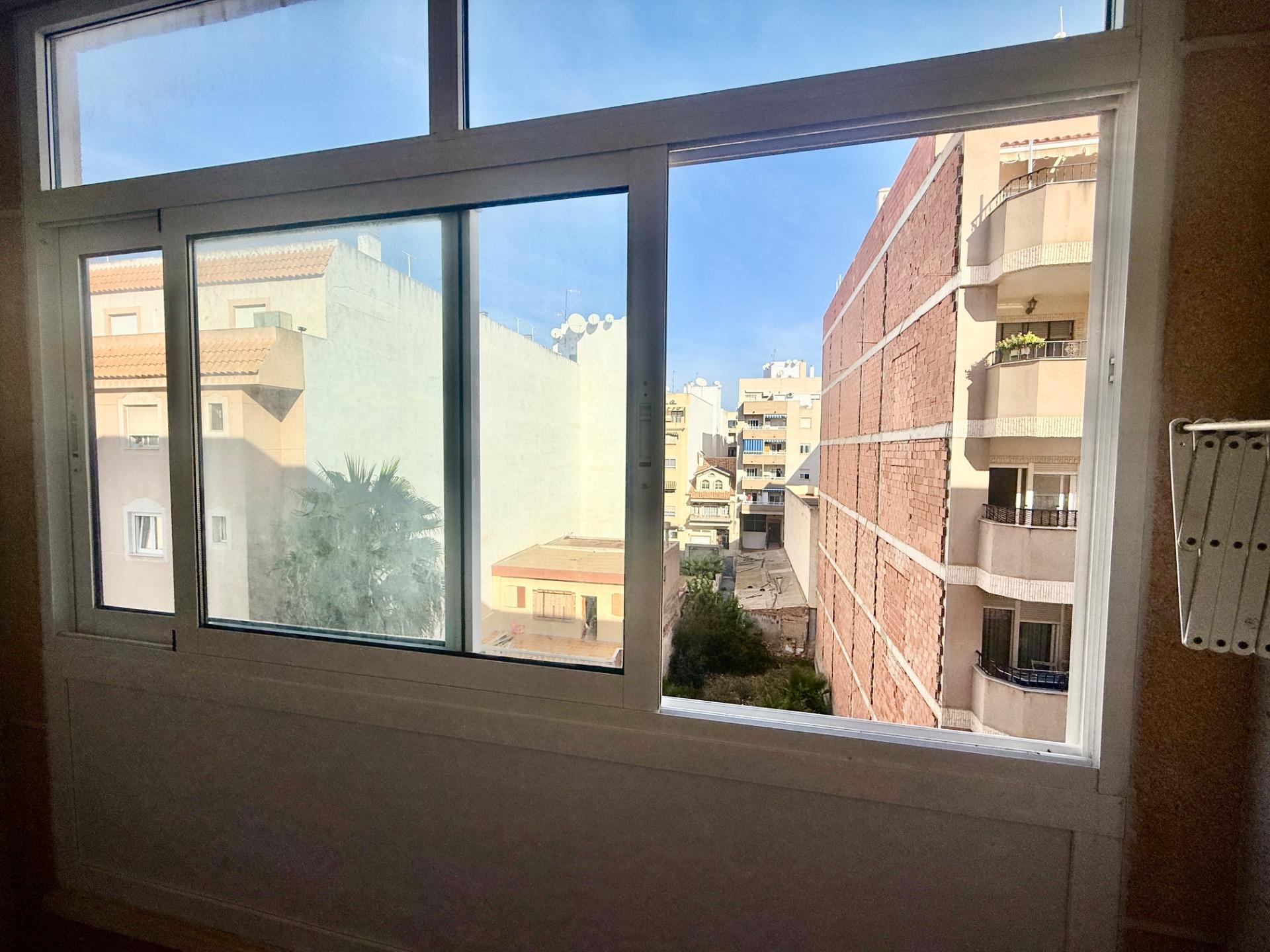 2 Bed, 1 Bath, ApartmentFor Sale, Torrevieja, Alicante 2 Bed, 1 Bath, ApartmentFor Sale, Torrevieja, Alicante