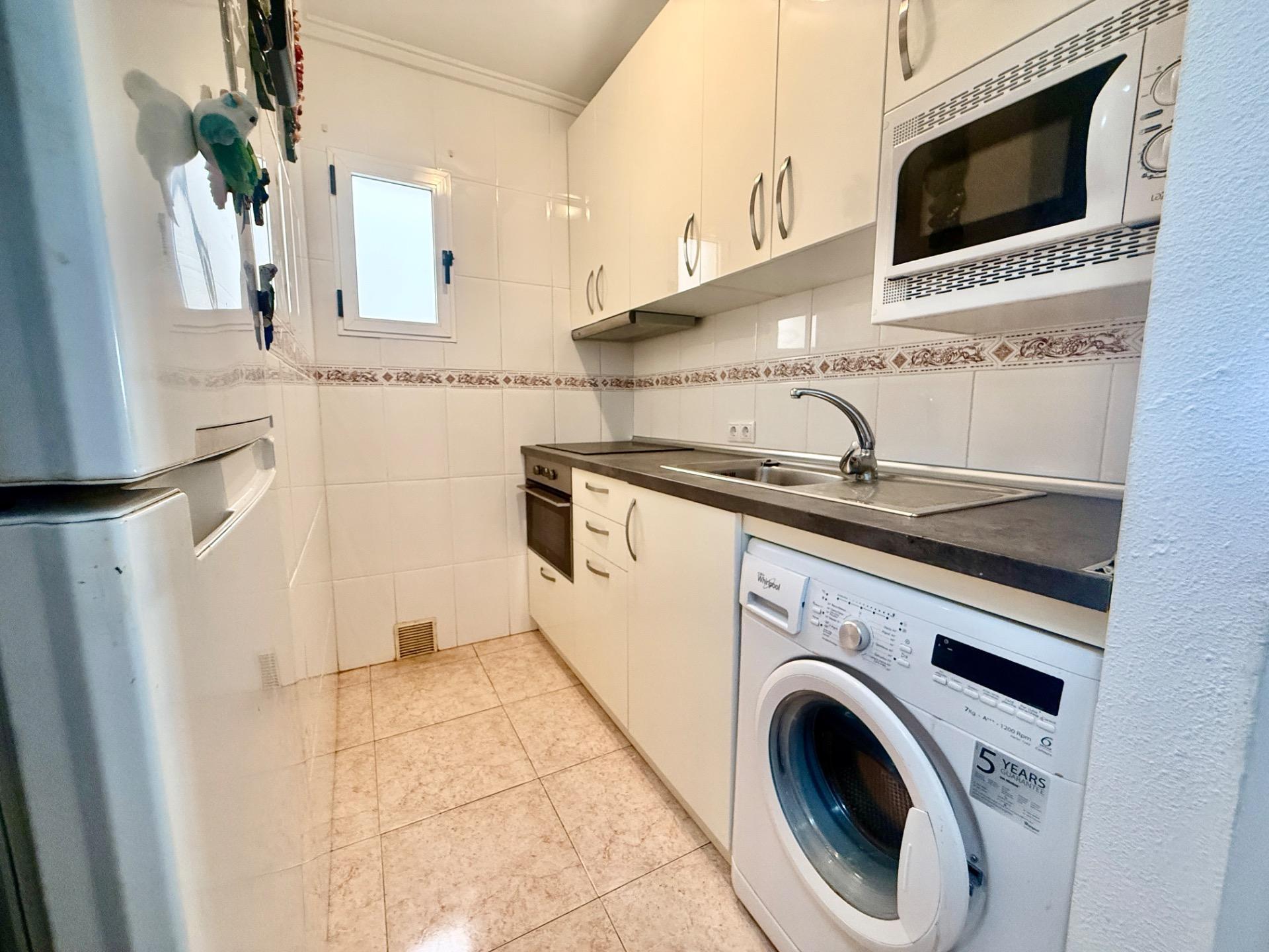 2 Bed, 1 Bath, ApartmentFor Sale, Torrevieja, Alicante 2 Bed, 1 Bath, ApartmentFor Sale, Torrevieja, Alicante