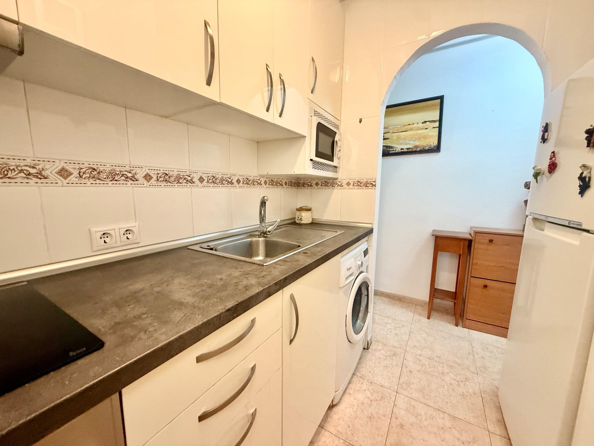 2 Bed, 1 Bath, ApartmentFor Sale, Torrevieja, Alicante 2 Bed, 1 Bath, ApartmentFor Sale, Torrevieja, Alicante