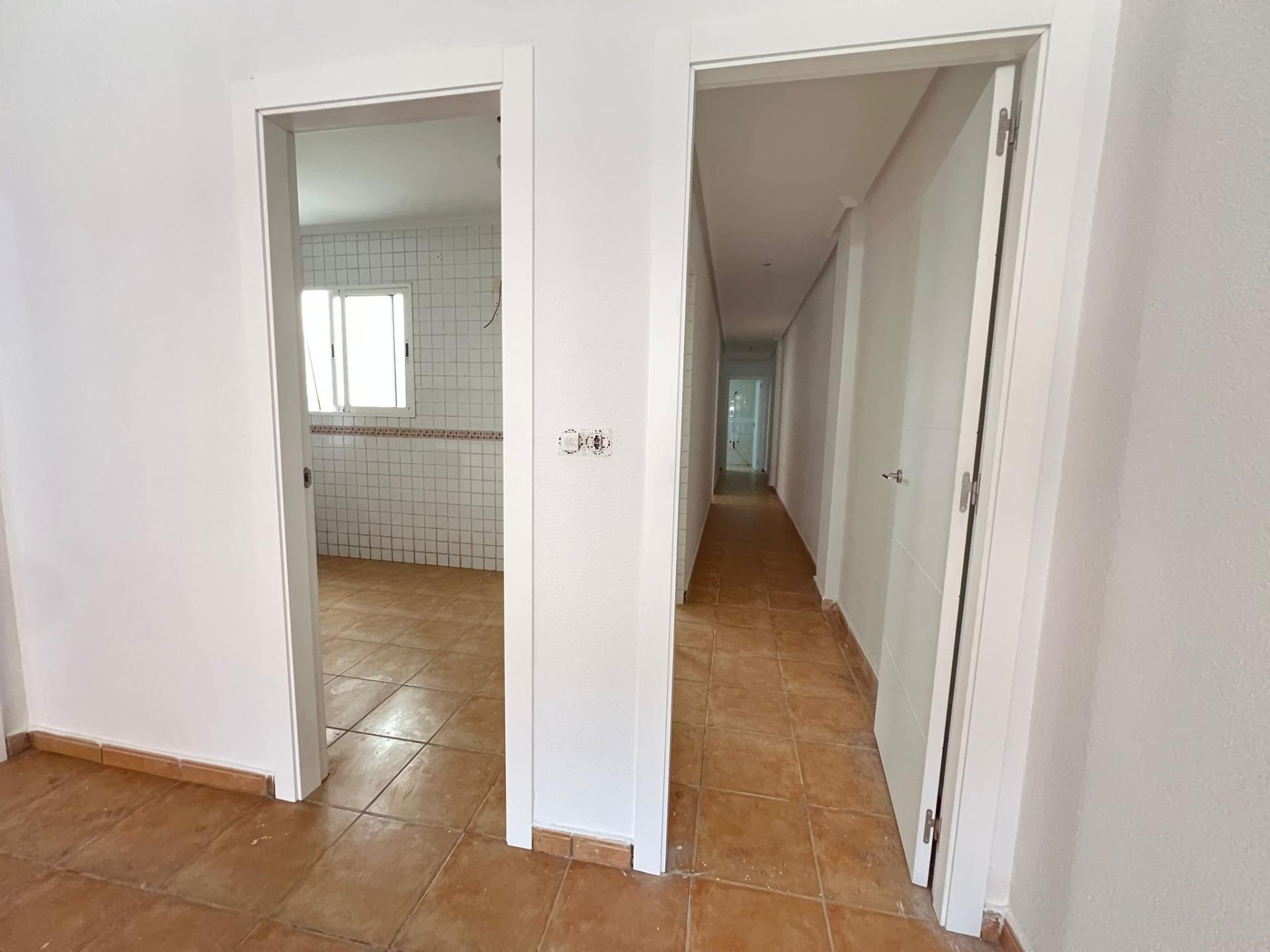 3 Bed, 2 Bath, ApartmentFor Sale, Catral, Alicante 3 Bed, 2 Bath, ApartmentFor Sale, Catral, Alicante