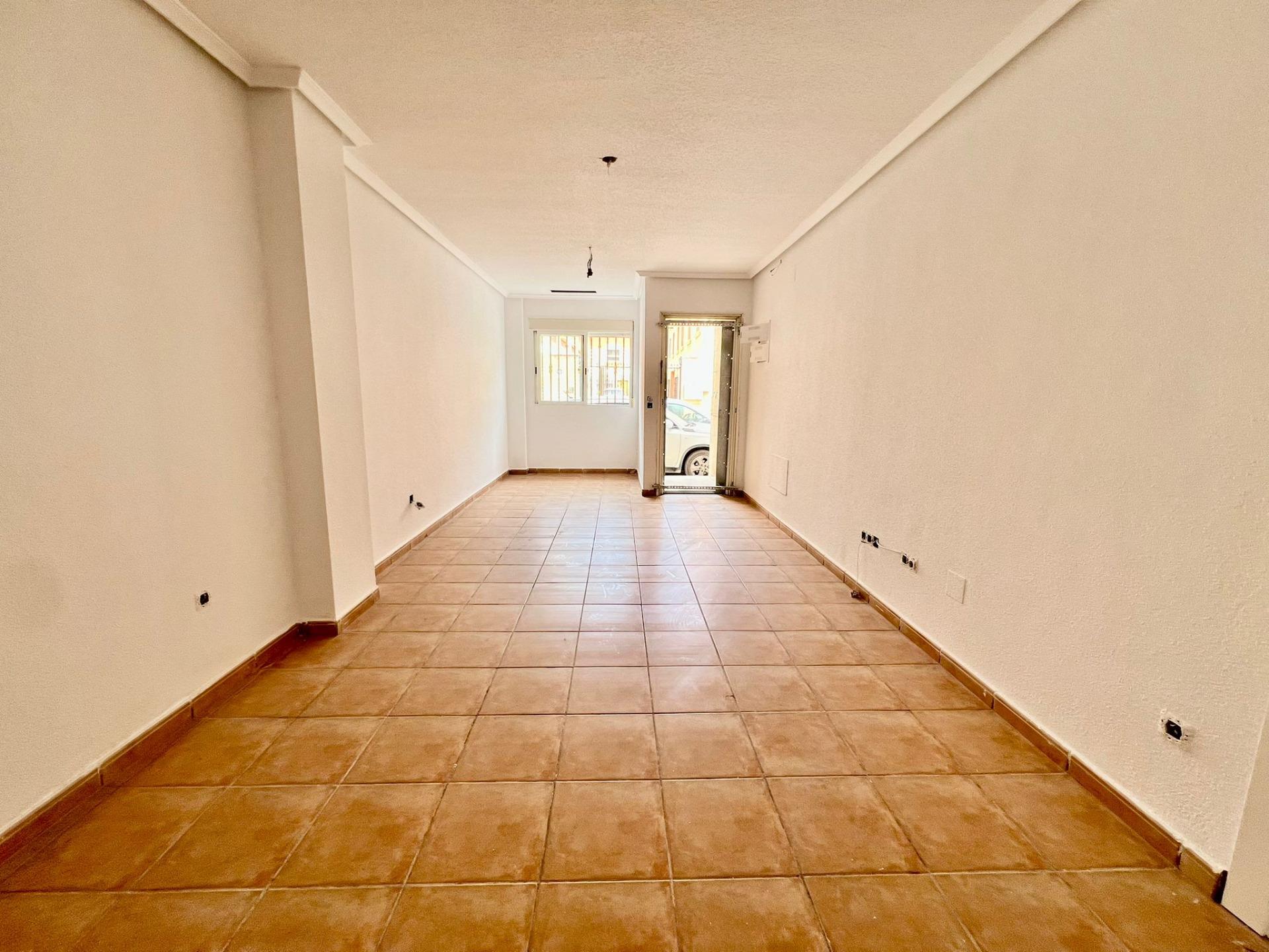 3 Bed, 2 Bath, ApartmentFor Sale, Catral, Alicante 3 Bed, 2 Bath, ApartmentFor Sale, Catral, Alicante