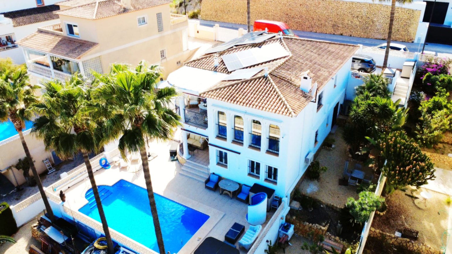 5 Bed, 4 Bath, HouseFor Sale, La Nucia, Alicante