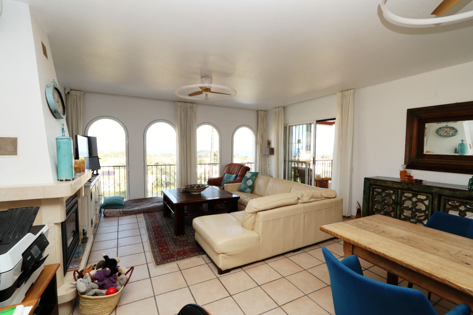 5 Bed, 4 Bath, HouseFor Sale, La Nucia, Alicante