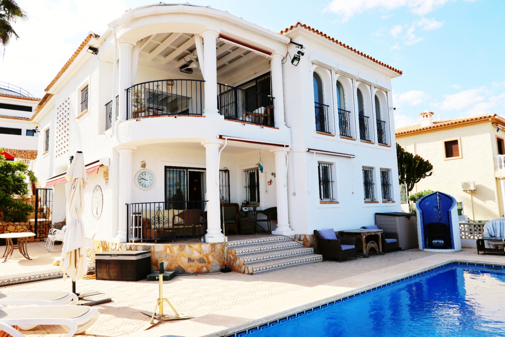 5 Bed, 4 Bath, HouseFor Sale, La Nucia, Alicante