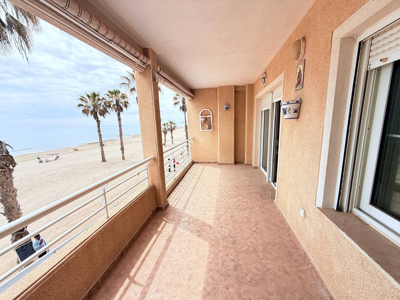 3 Bed, 2 Bath, ApartmentFor Sale, Torrevieja, Alicante 3 Bed, 2 Bath, ApartmentFor Sale, Torrevieja, Alicante