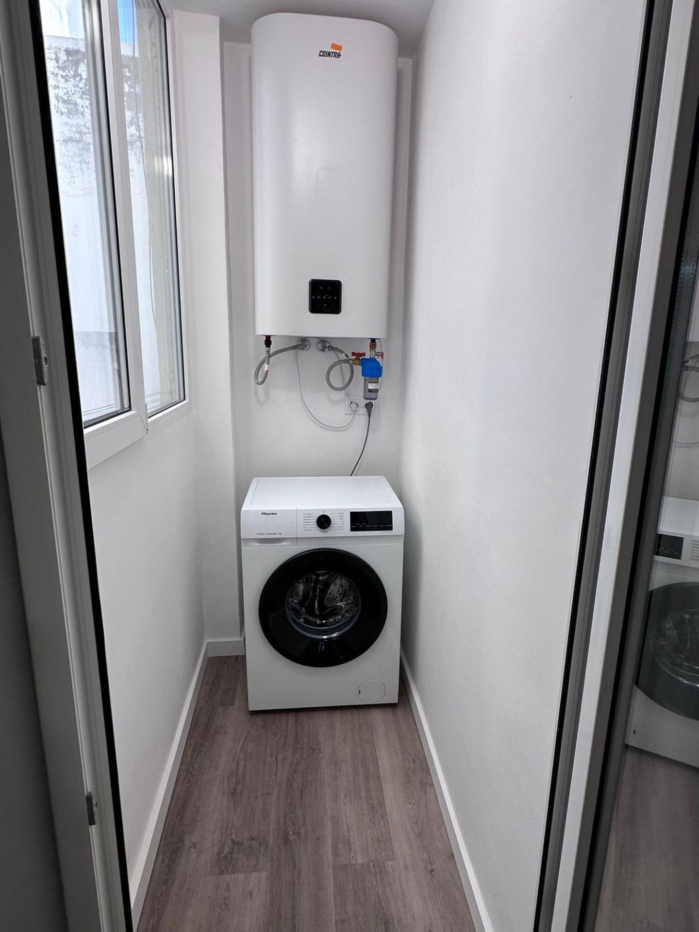 3 Bed, 1 Bath, ApartmentFor Sale, Torrevieja, Alicante 3 Bed, 1 Bath, ApartmentFor Sale, Torrevieja, Alicante