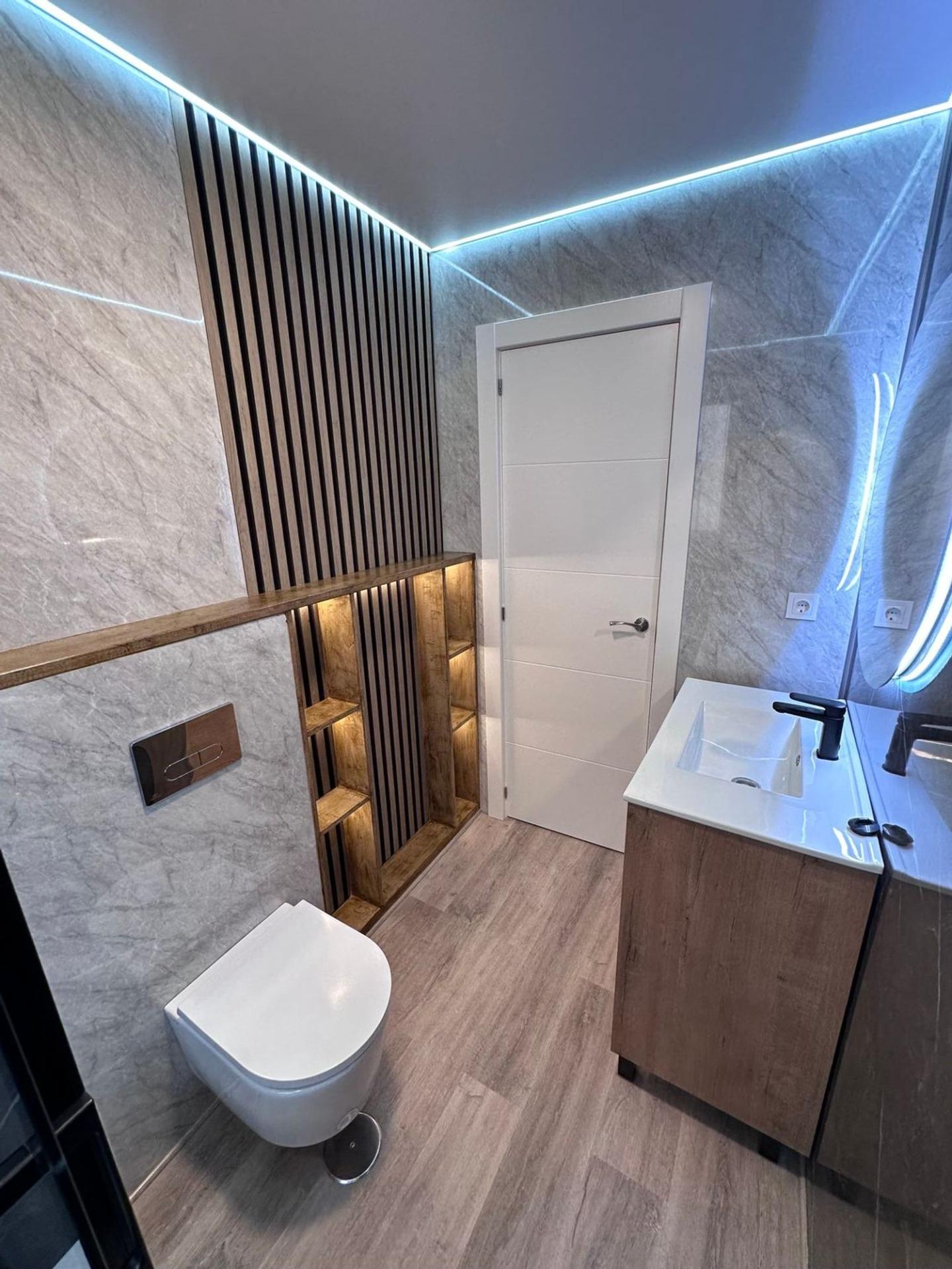 3 Bed, 1 Bath, ApartmentFor Sale, Torrevieja, Alicante 3 Bed, 1 Bath, ApartmentFor Sale, Torrevieja, Alicante