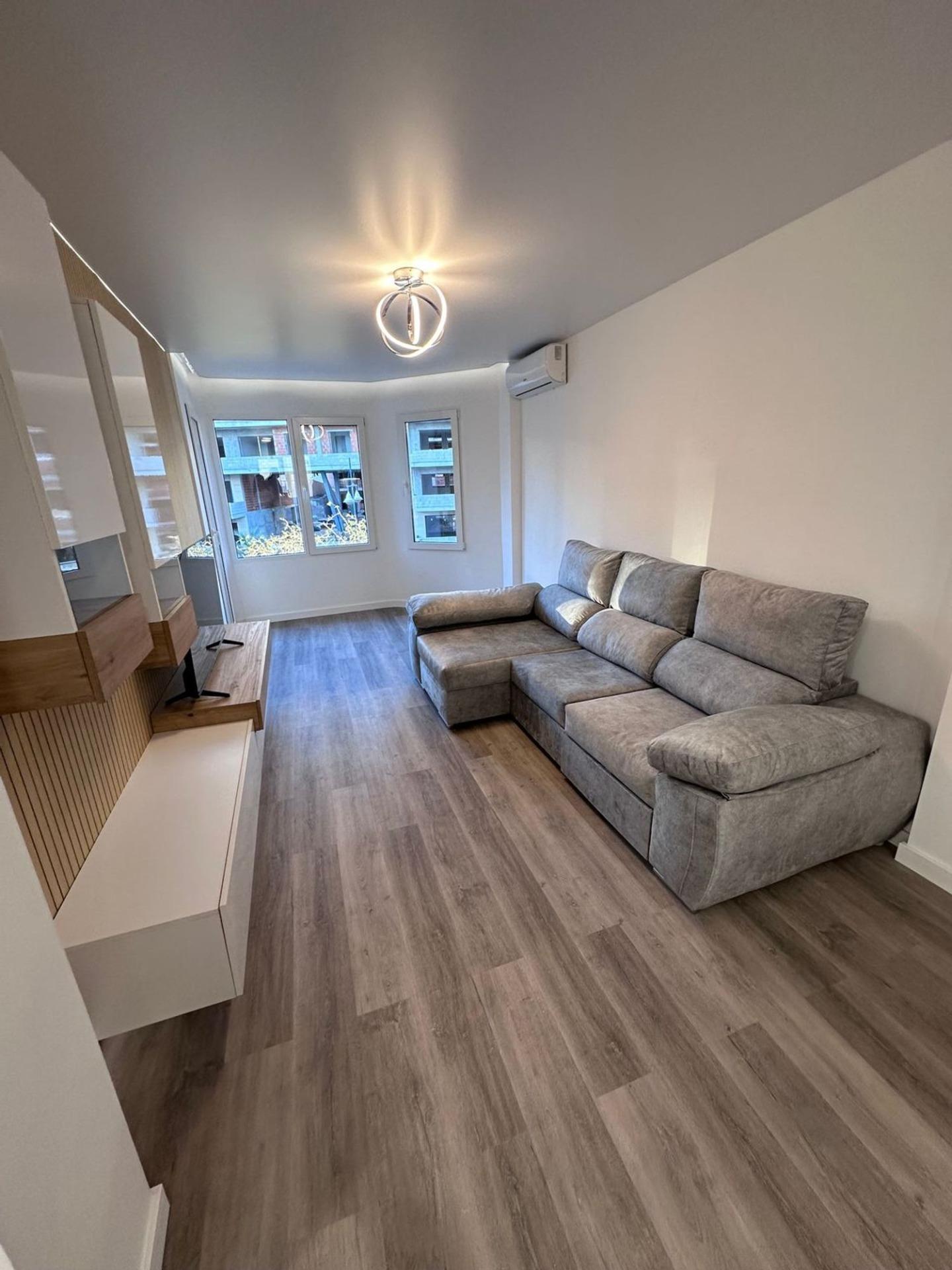 3 Bed, 1 Bath, ApartmentFor Sale, Torrevieja, Alicante 3 Bed, 1 Bath, ApartmentFor Sale, Torrevieja, Alicante