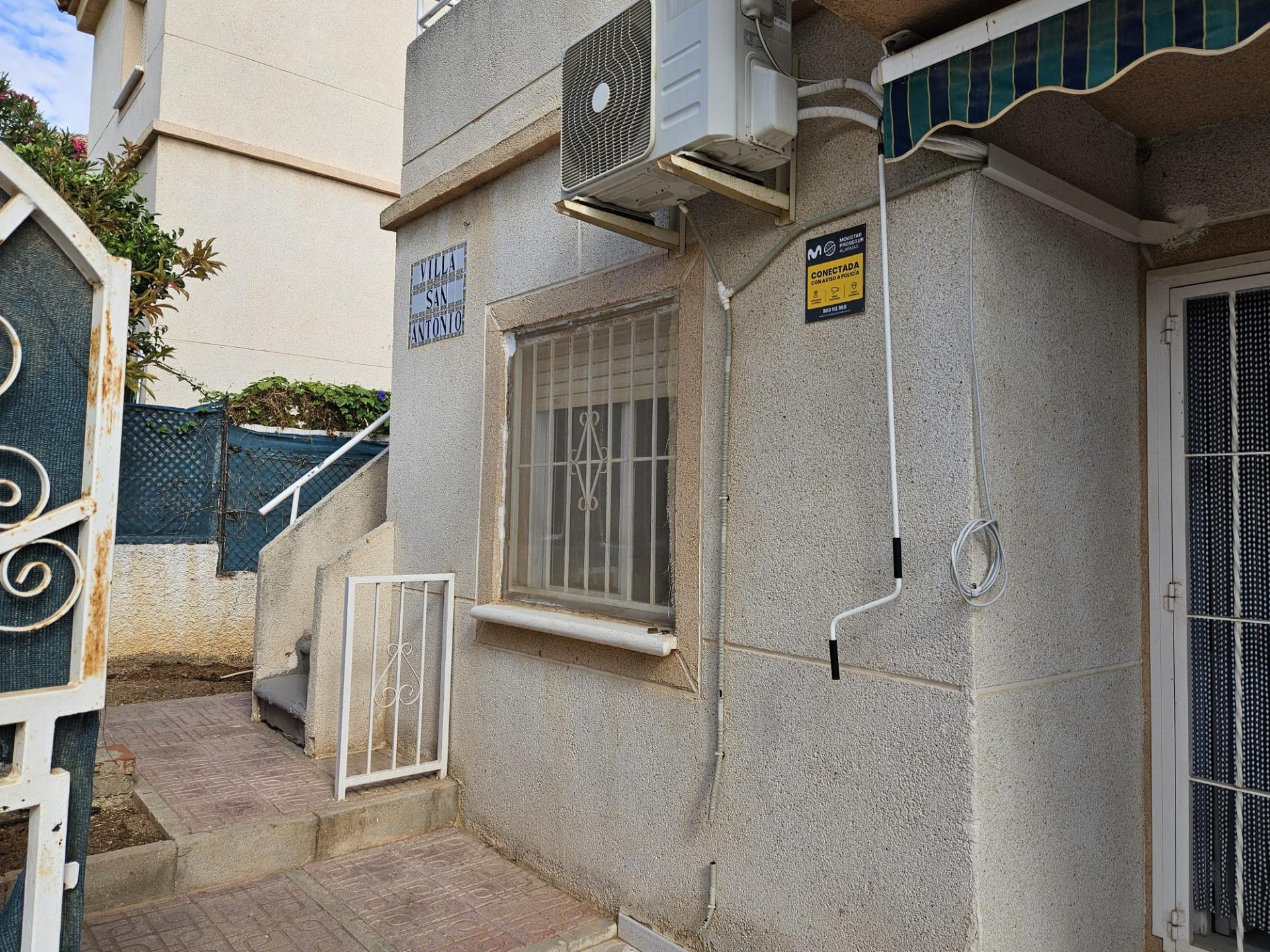 3 Bed, 1 Bath, HouseFor Sale, Torrevieja, Alicante