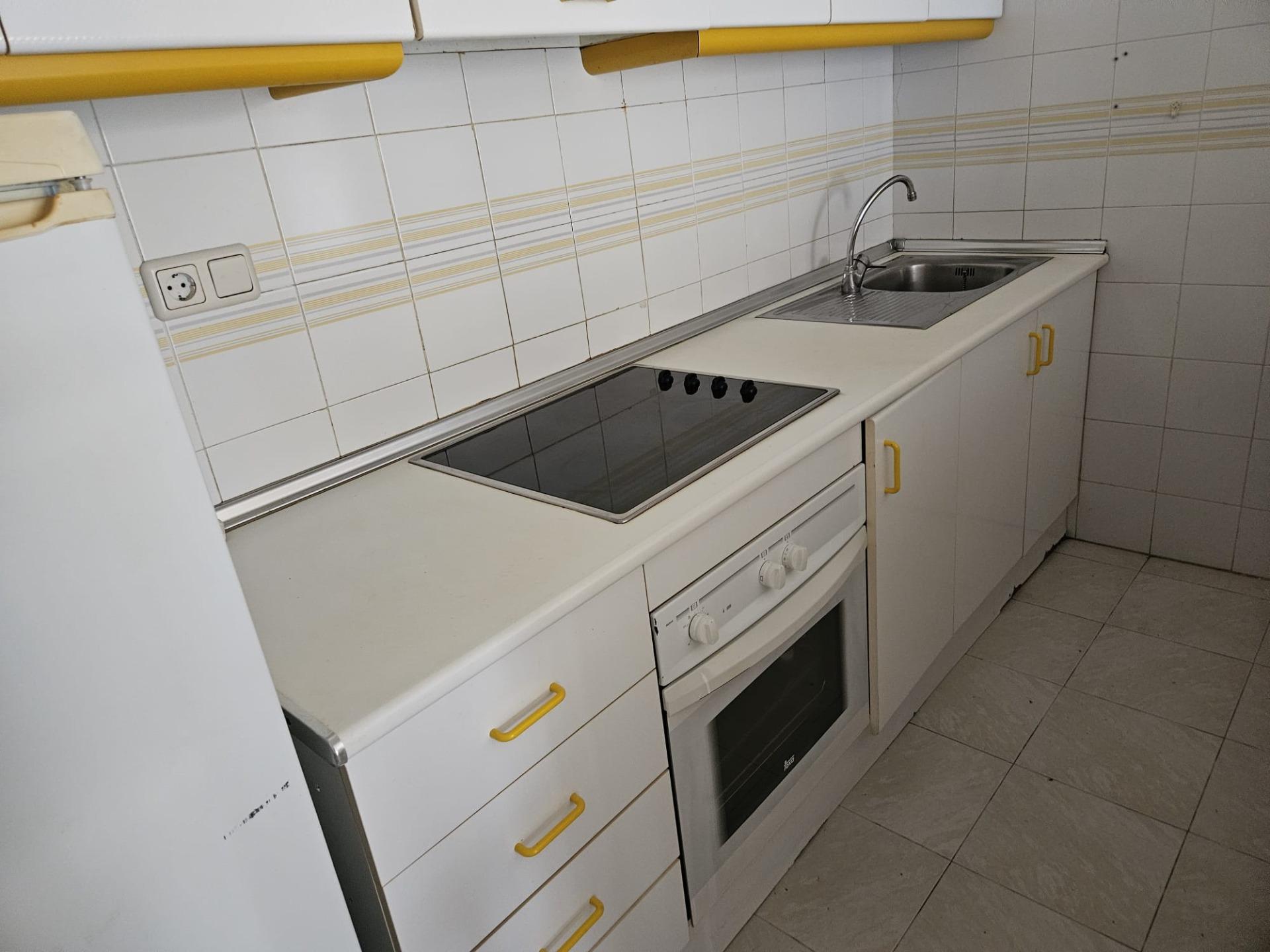3 Bed, 1 Bath, HouseFor Sale, Torrevieja, Alicante
