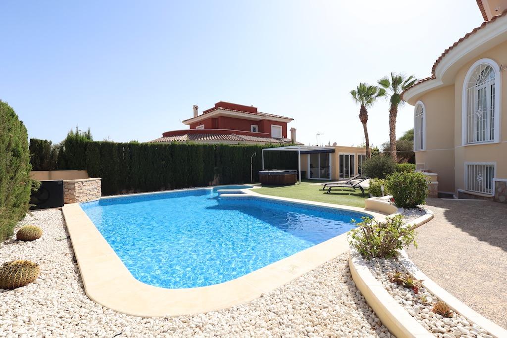 5 Bed, 4 Bath, HouseFor Sale, Ciudad Quesada, Alicante
