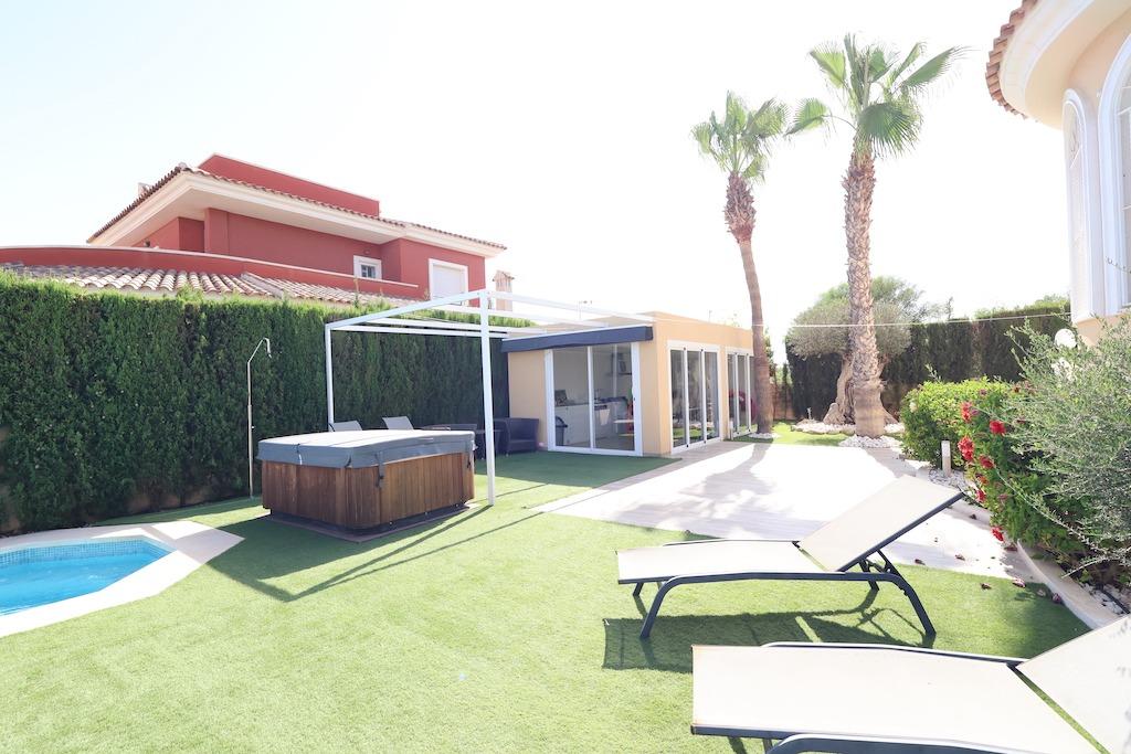 5 Bed, 4 Bath, HouseFor Sale, Ciudad Quesada, Alicante