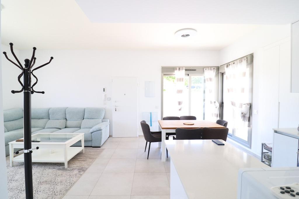 3 Bed, 2 Bath, HouseFor Sale, San Miguel de Salinas, Alicante