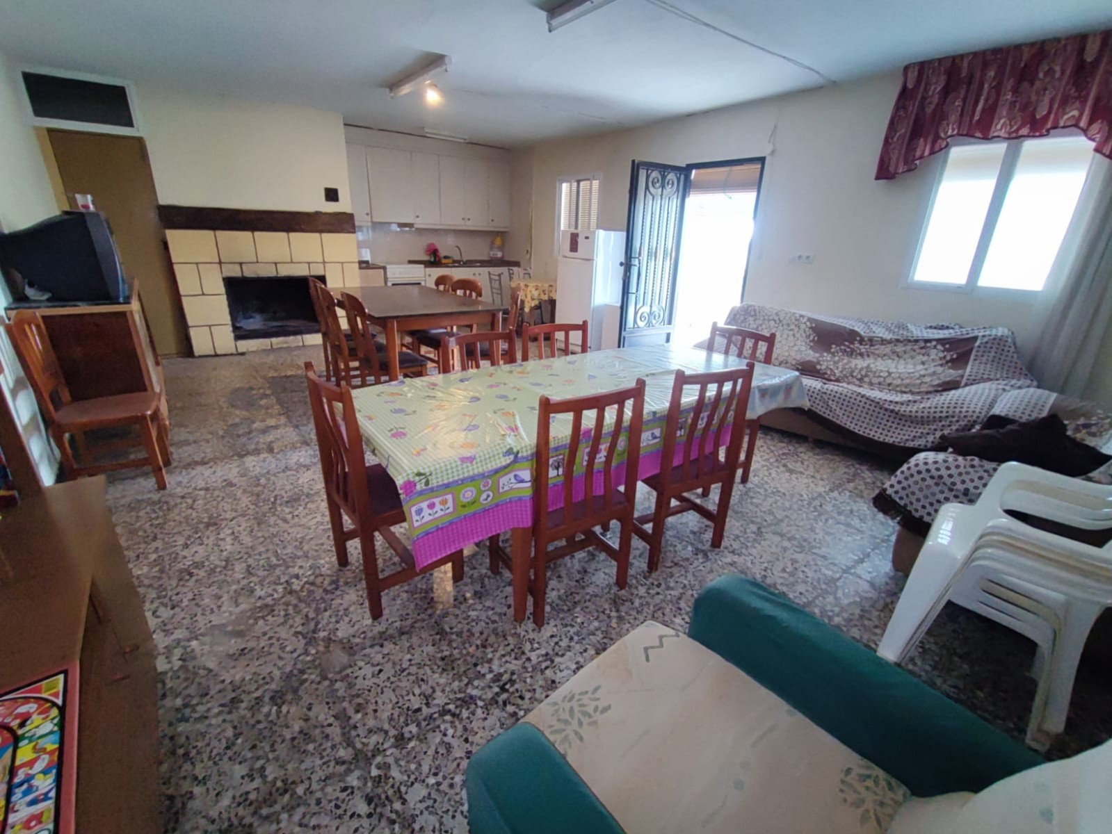 4 Bed, 1 Bath, HouseFor Sale, Yecla, Murcia