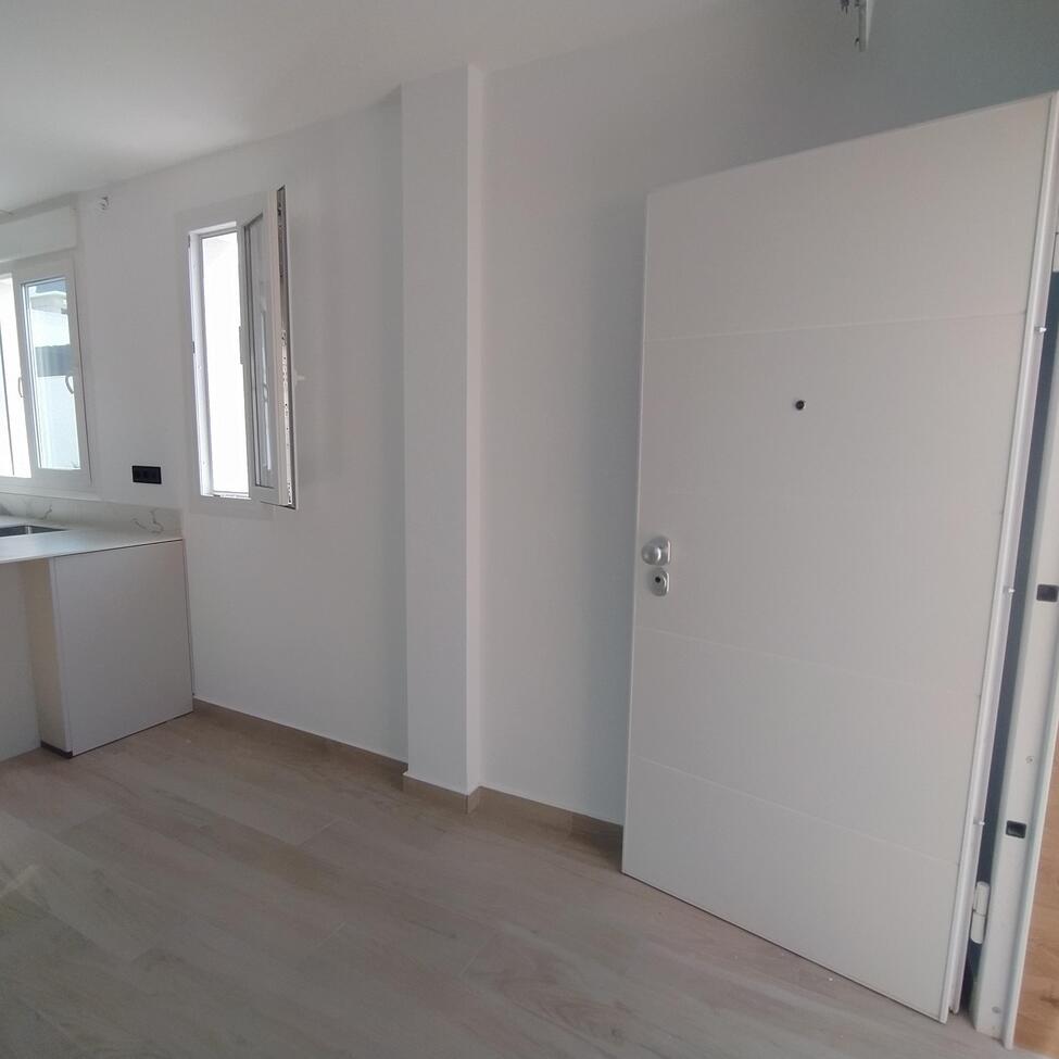 3 Bed, 2 Bath, HouseFor Sale, Torrevieja, Alicante