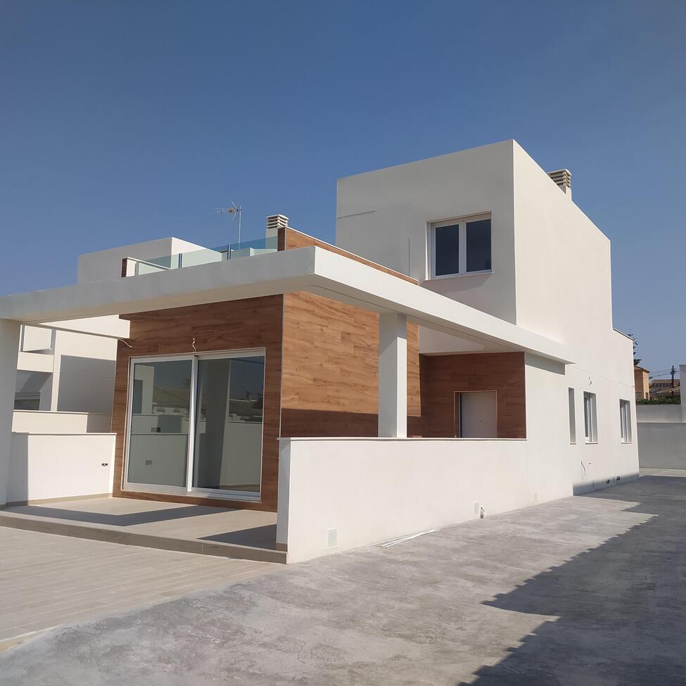 3 Bed, 2 Bath, HouseFor Sale, Torrevieja, Alicante