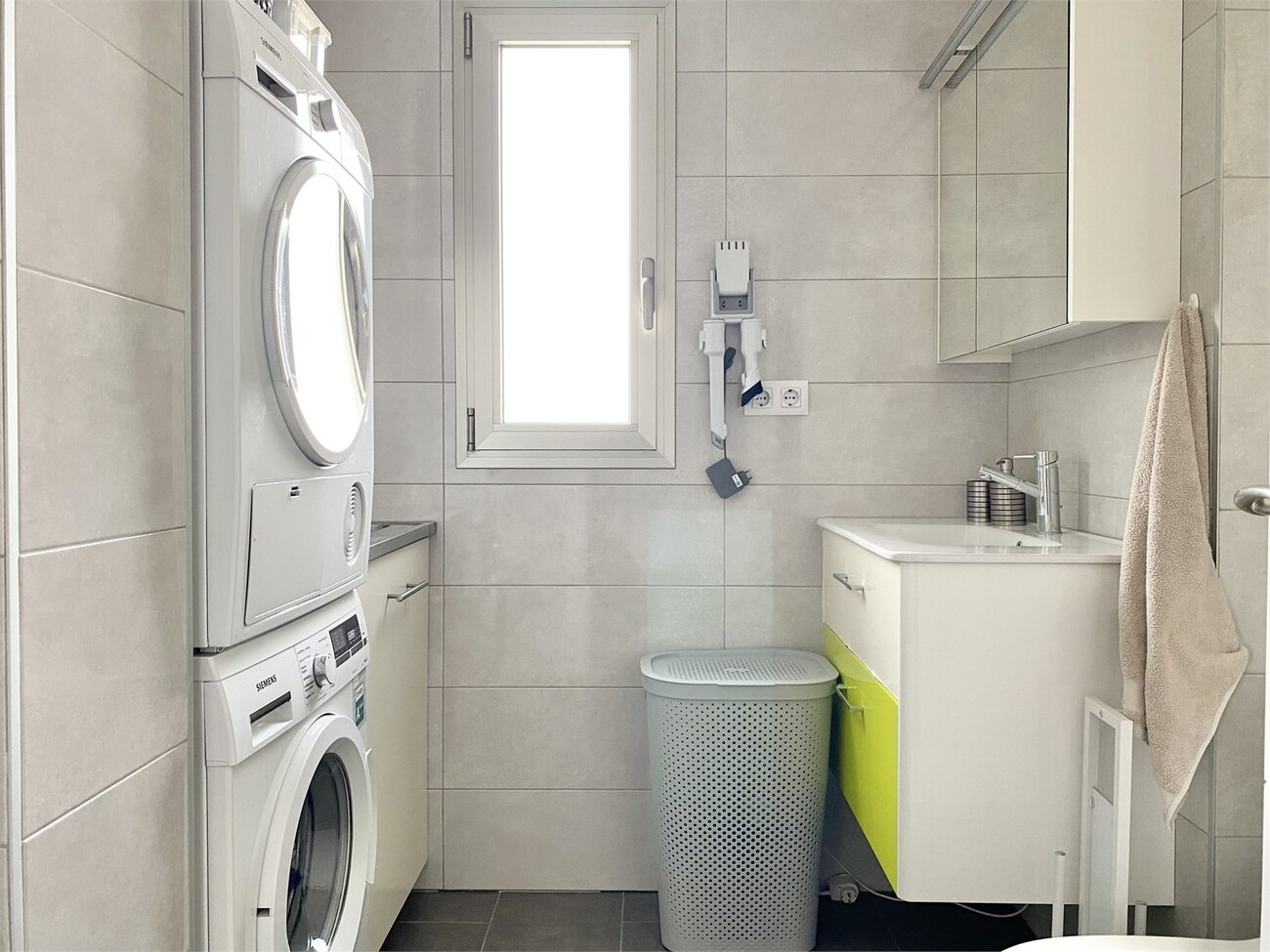 4 Bed, 3 Bath, ApartmentFor Sale, Villamartin, Alicante