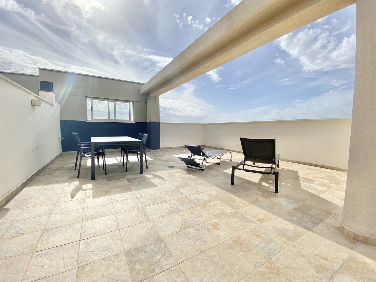 4 Bed, 3 Bath, ApartmentFor Sale, Villamartin, Alicante