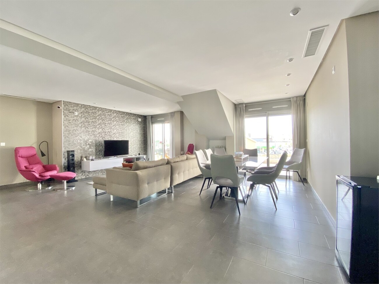 4 Bed, 3 Bath, ApartmentFor Sale, Villamartin, Alicante