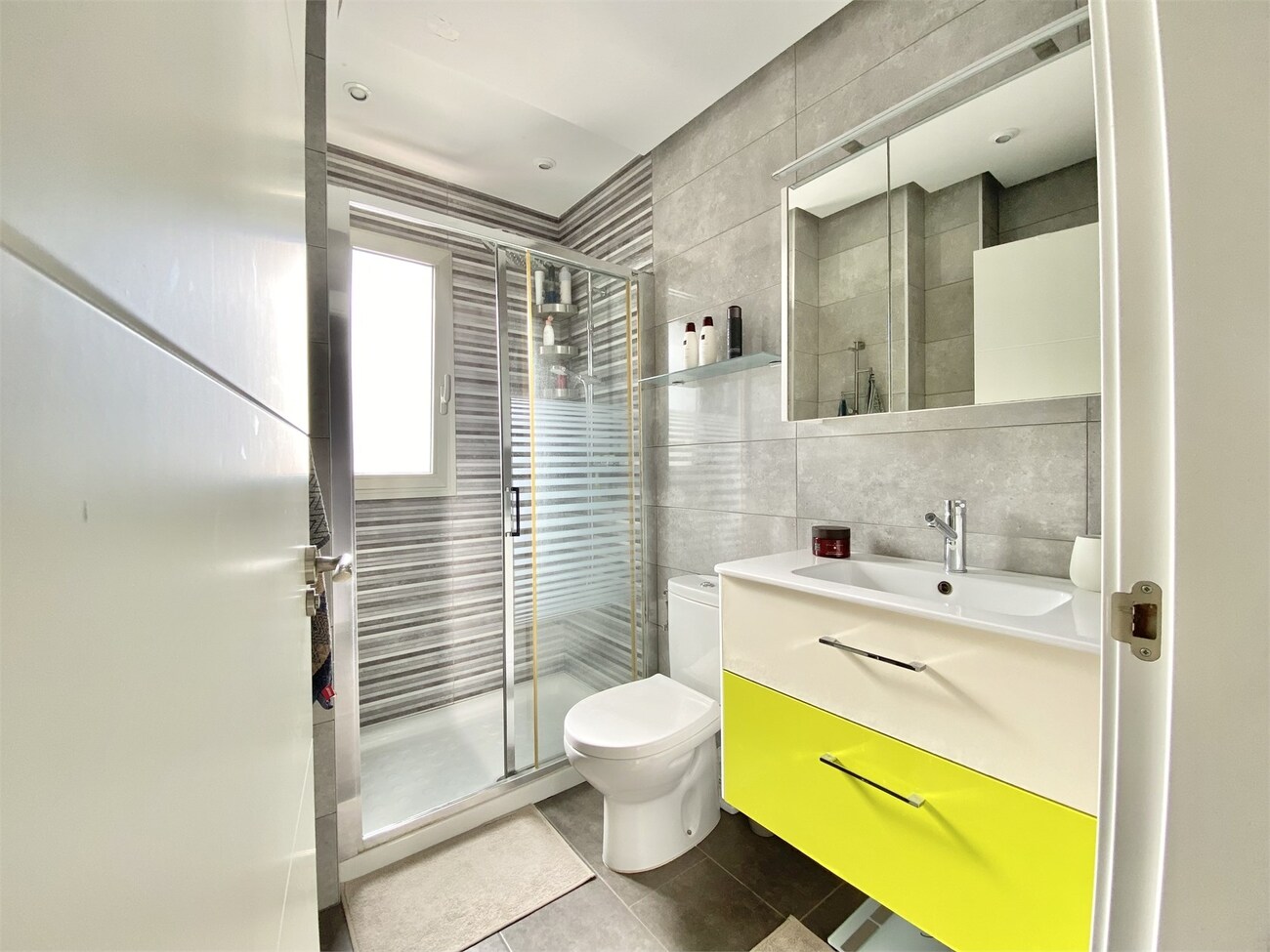 4 Bed, 3 Bath, ApartmentFor Sale, Villamartin, Alicante