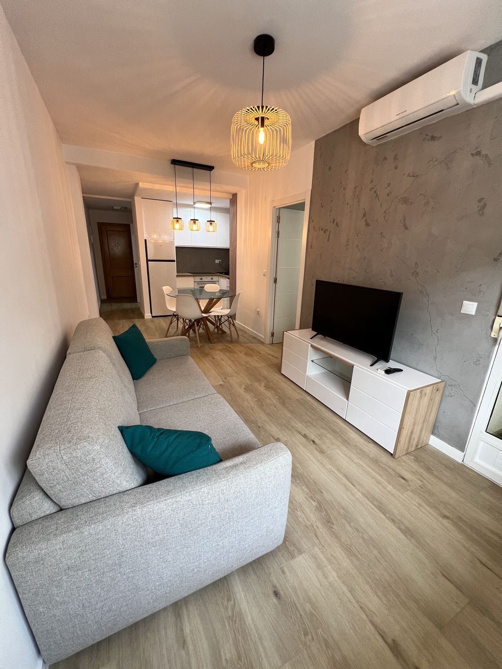 1 Bed, 1 Bath, ApartmentFor Sale, Torrevieja, Alicante