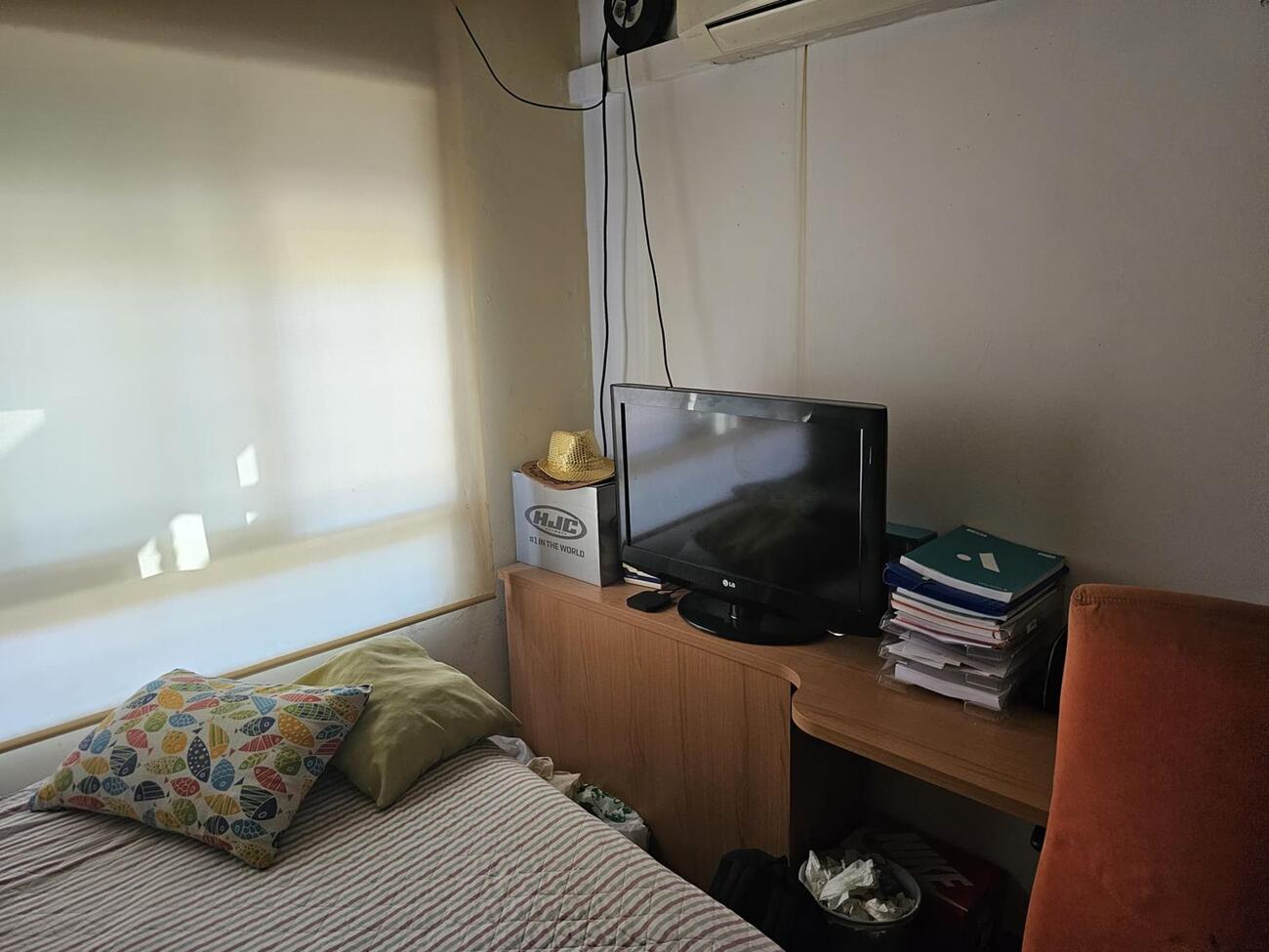 4 Bed, 2 Bath, ApartmentFor Sale, Torrevieja, Alicante