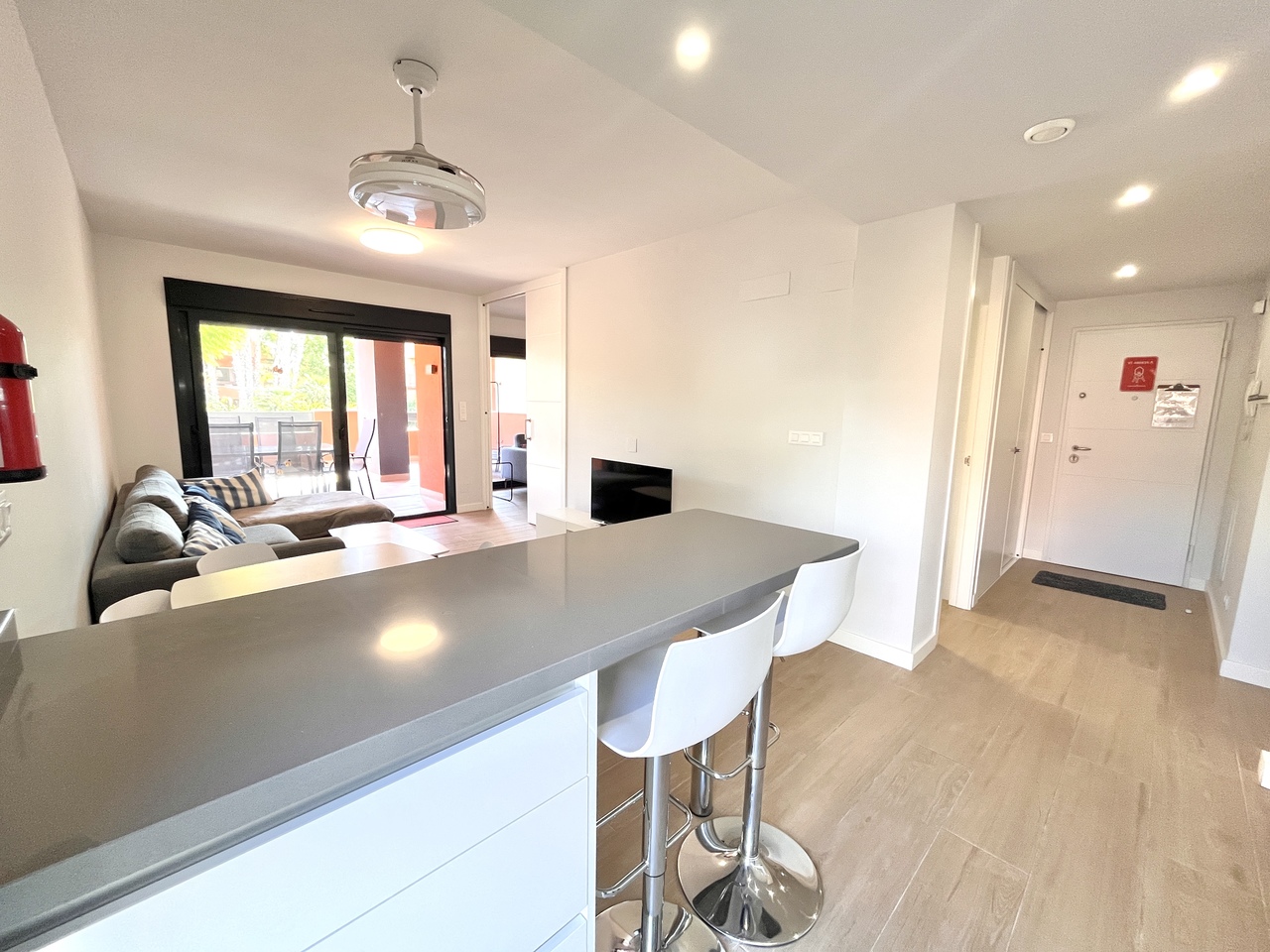 2 Bed, 2 Bath, ApartmentFor Sale, Villamartin, Alicante