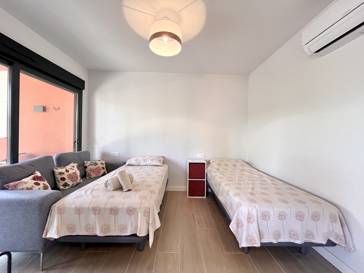 2 Bed, 2 Bath, ApartmentFor Sale, Villamartin, Alicante