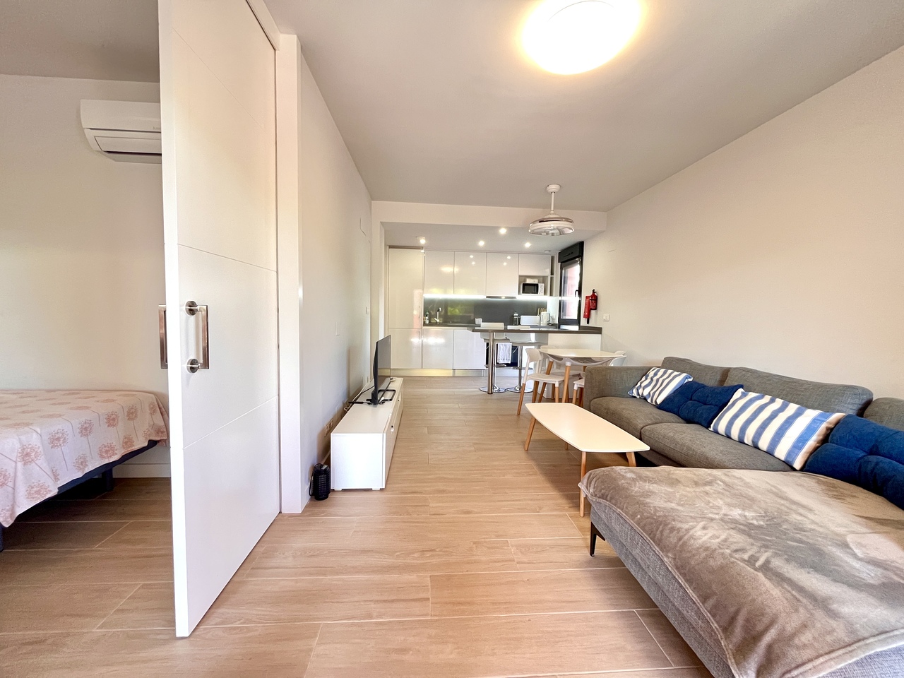 2 Bed, 2 Bath, ApartmentFor Sale, Villamartin, Alicante