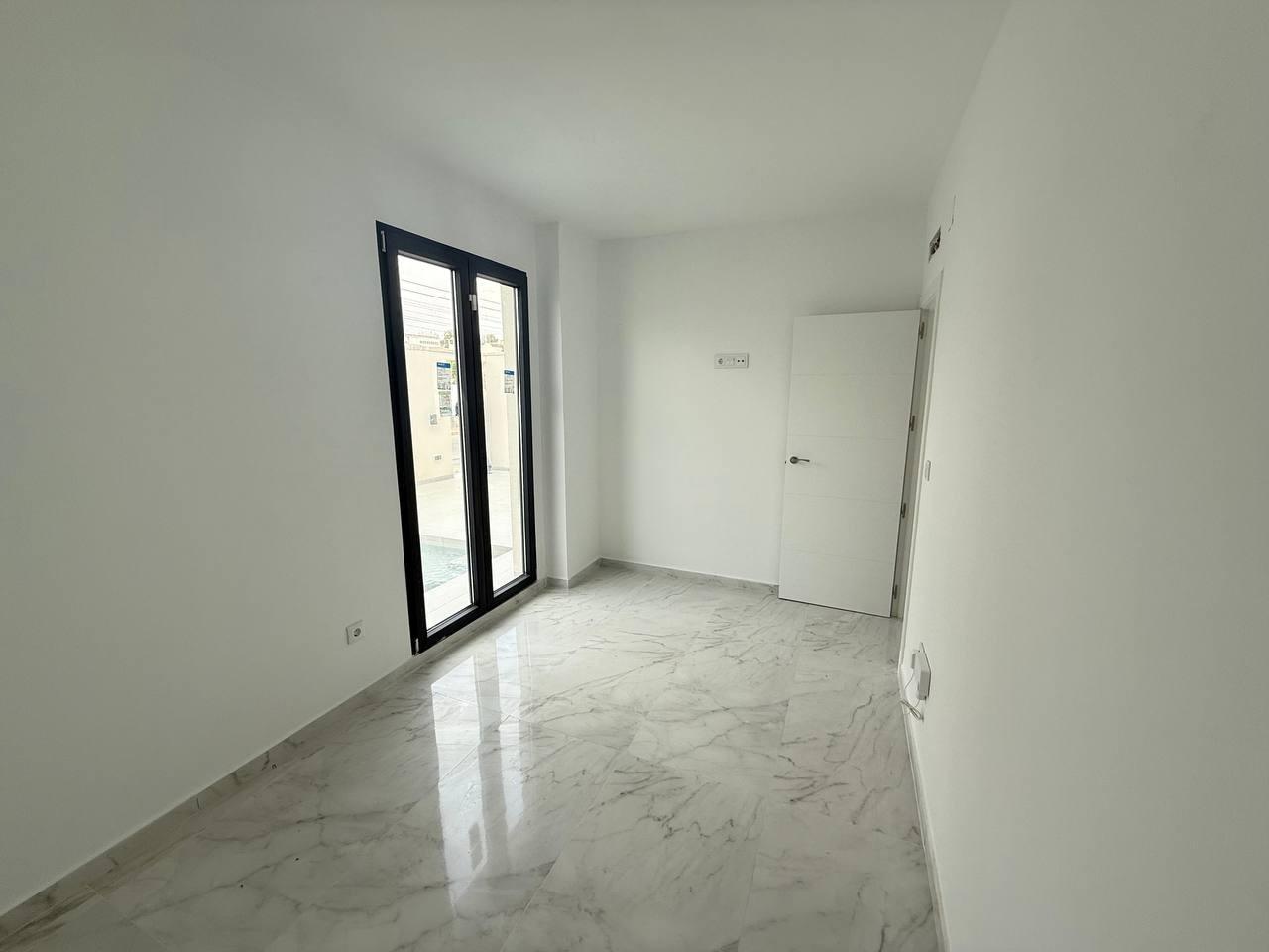 3 Bed, 2 Bath, HouseFor Sale, Orihuela Costa, Alicante