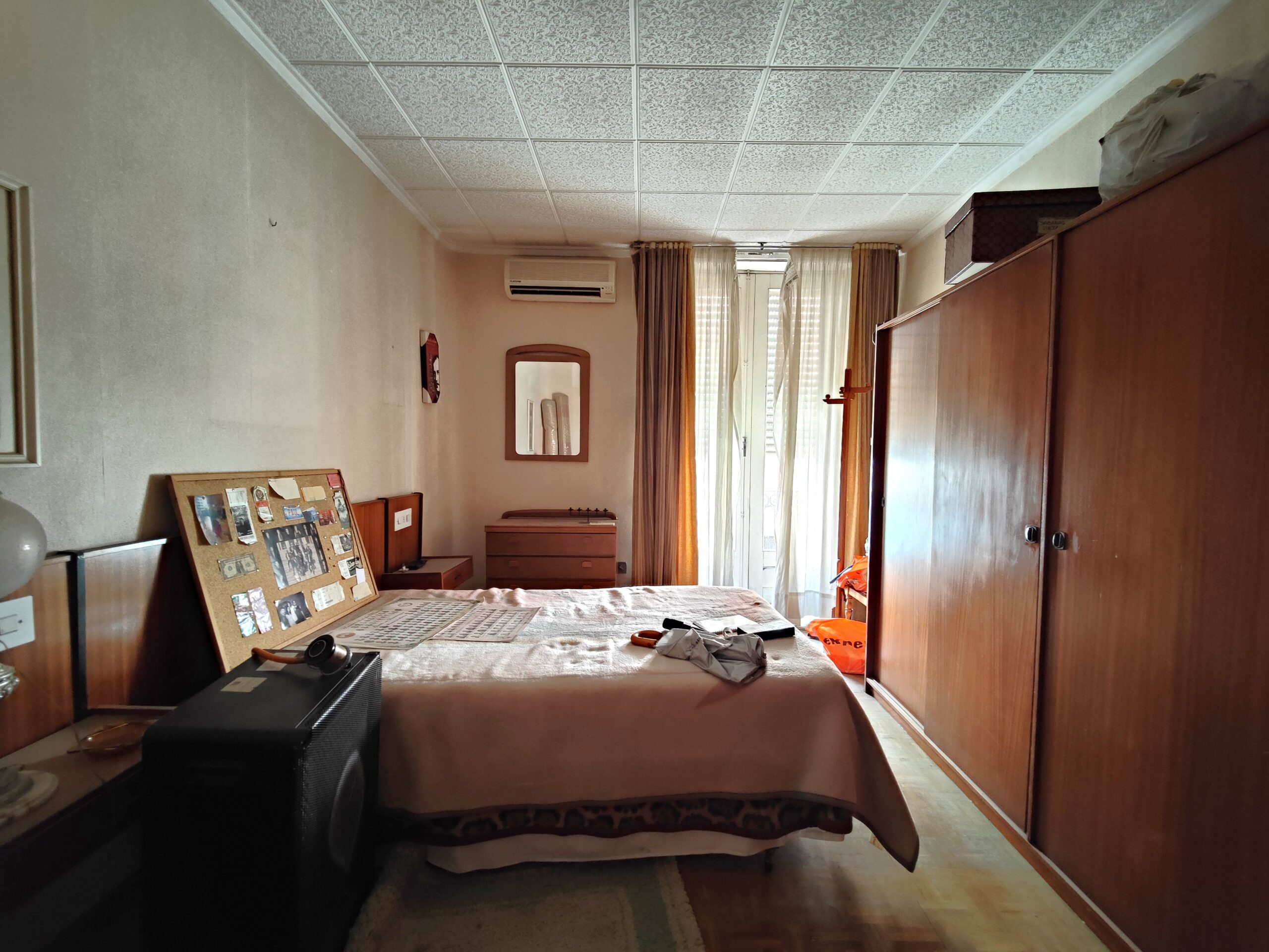 5 Bed, 2 Bath, ApartmentFor Sale, Torrevieja, Alicante