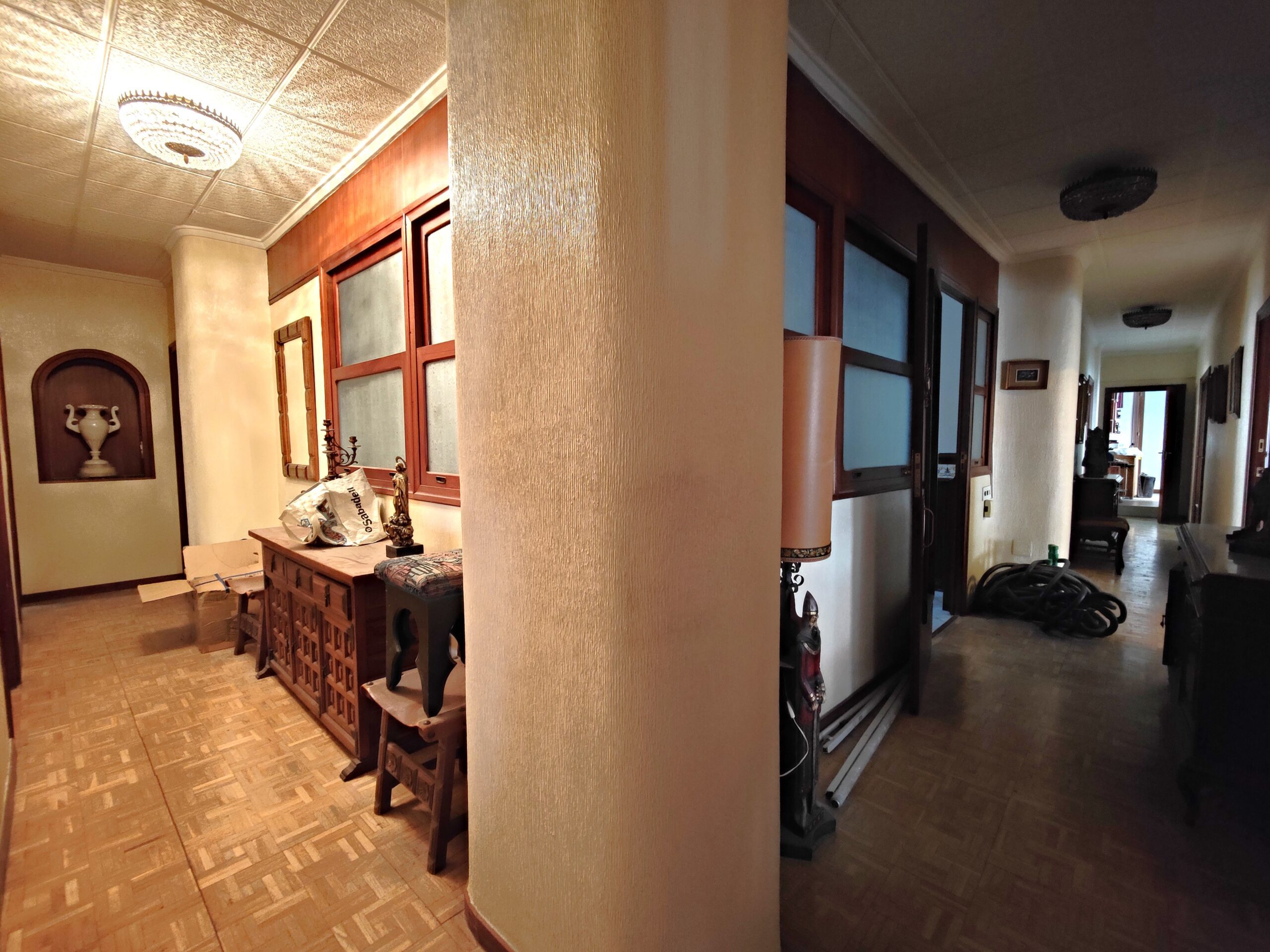 5 Bed, 2 Bath, ApartmentFor Sale, Torrevieja, Alicante