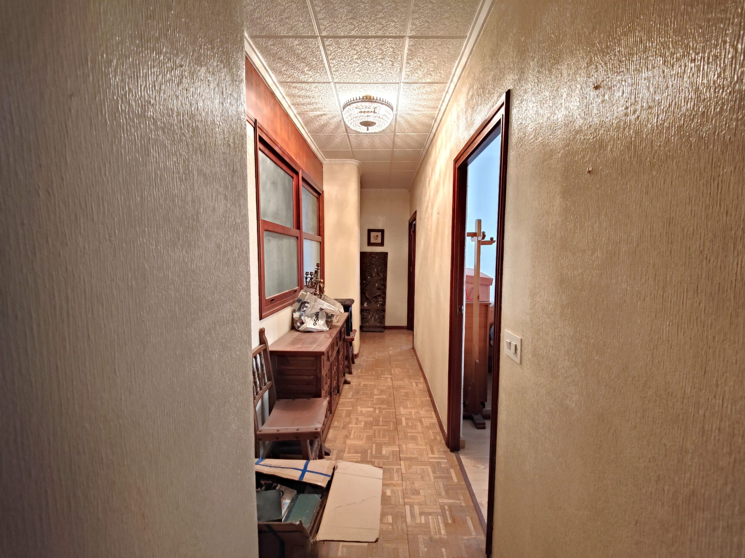 5 Bed, 2 Bath, ApartmentFor Sale, Torrevieja, Alicante