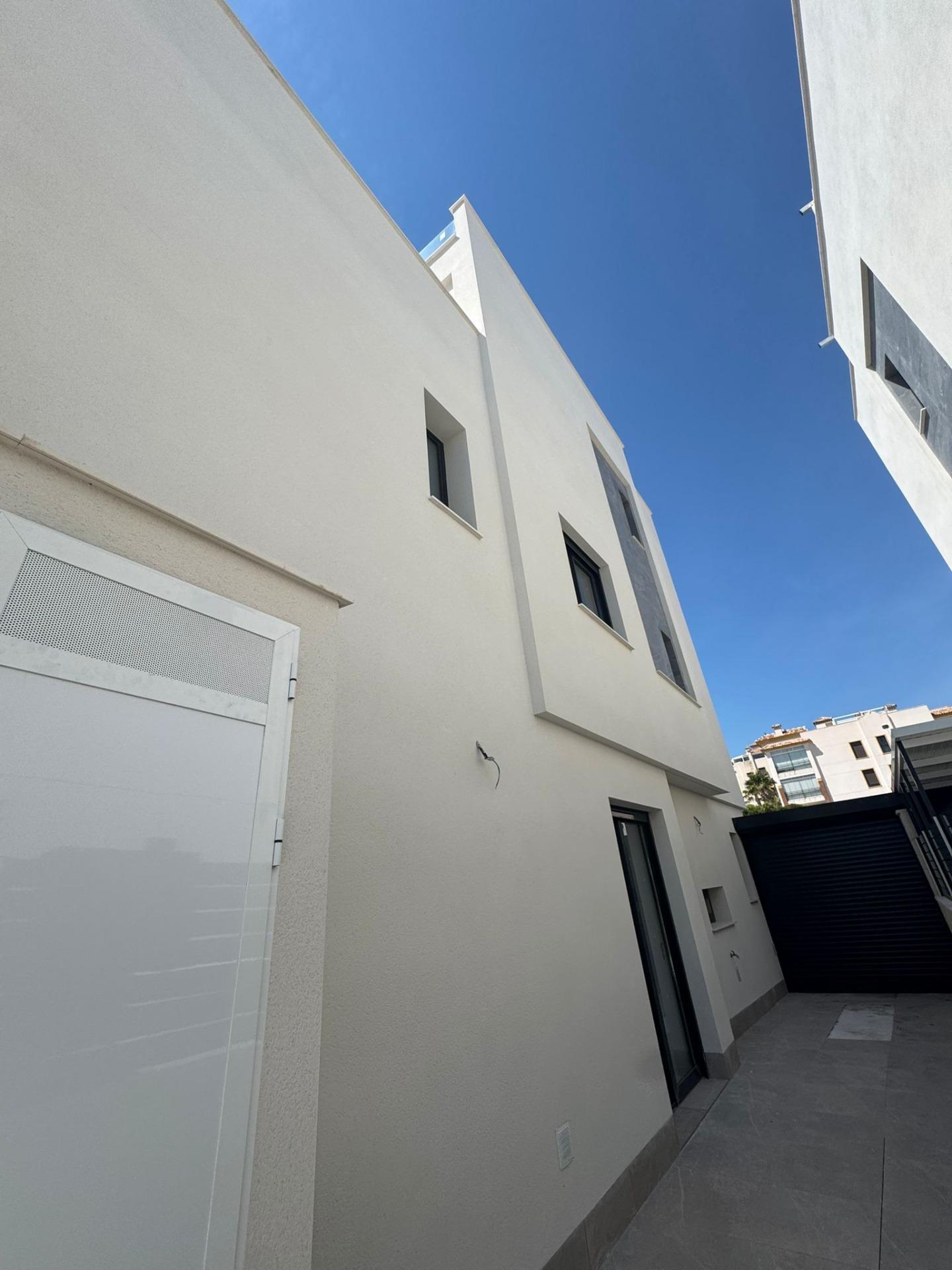 4 Bed, 4 Bath, HouseFor Sale, Guardamar Del Segura, Alicante
