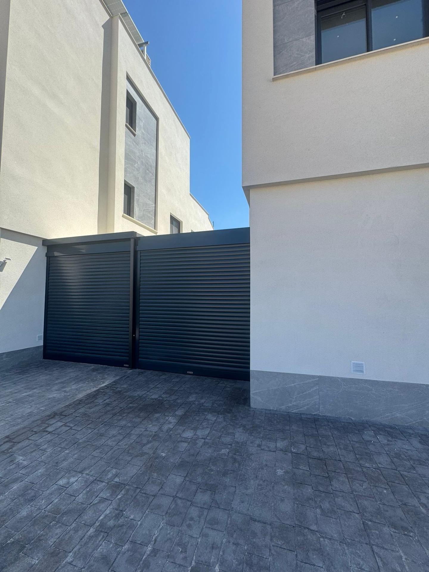 4 Bed, 4 Bath, HouseFor Sale, Guardamar Del Segura, Alicante