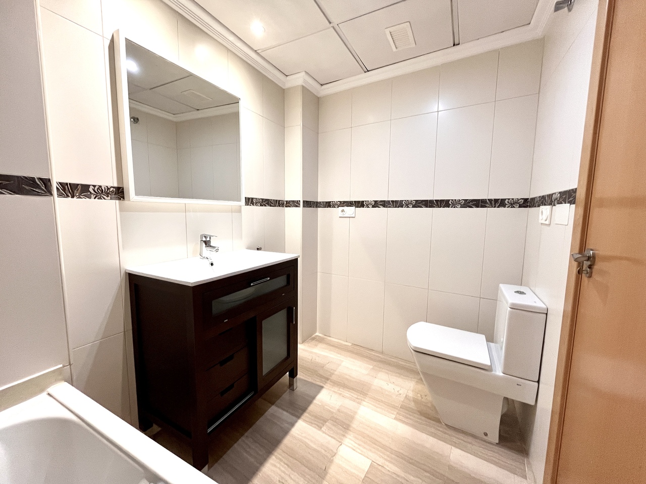 4 Bed, 2 Bath, ApartmentFor Sale, Santa Pola, Alicante 4 Bed, 2 Bath, ApartmentFor Sale, Santa Pola, Alicante