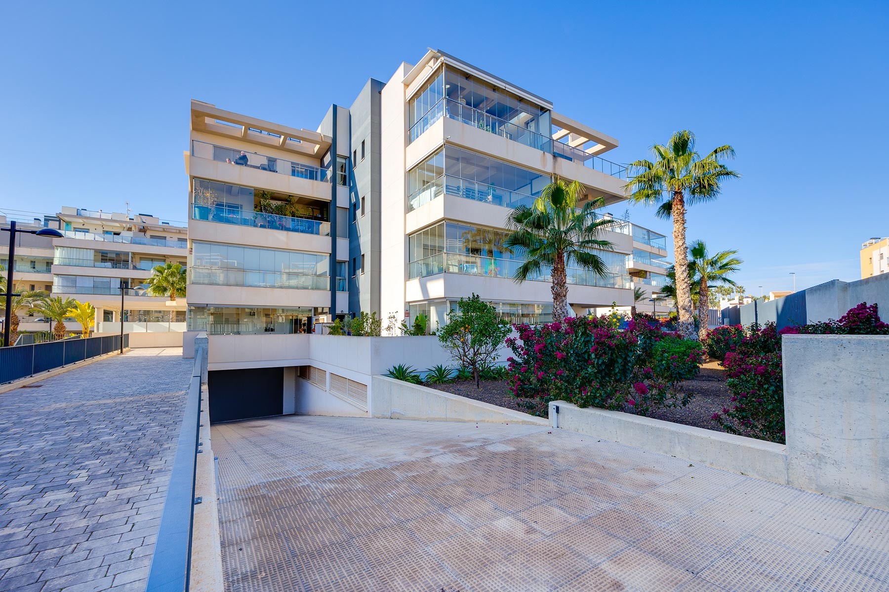 2 Bed, 2 Bath, ApartmentFor Sale, Orihuela Costa, Alicante 2 Bed, 2 Bath, ApartmentFor Sale, Orihuela Costa, Alicante