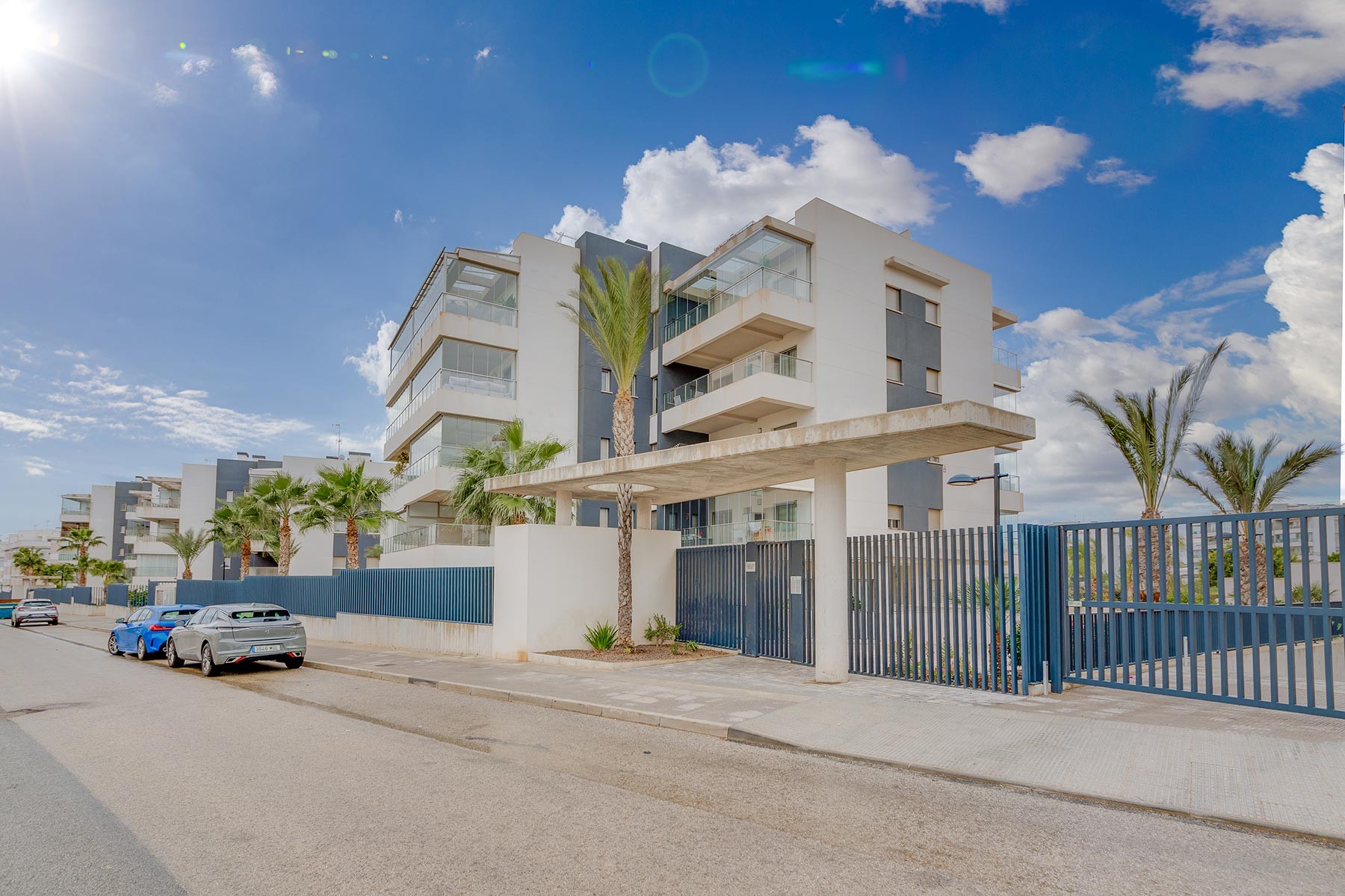 2 Bed, 2 Bath, ApartmentFor Sale, Orihuela Costa, Alicante 2 Bed, 2 Bath, ApartmentFor Sale, Orihuela Costa, Alicante