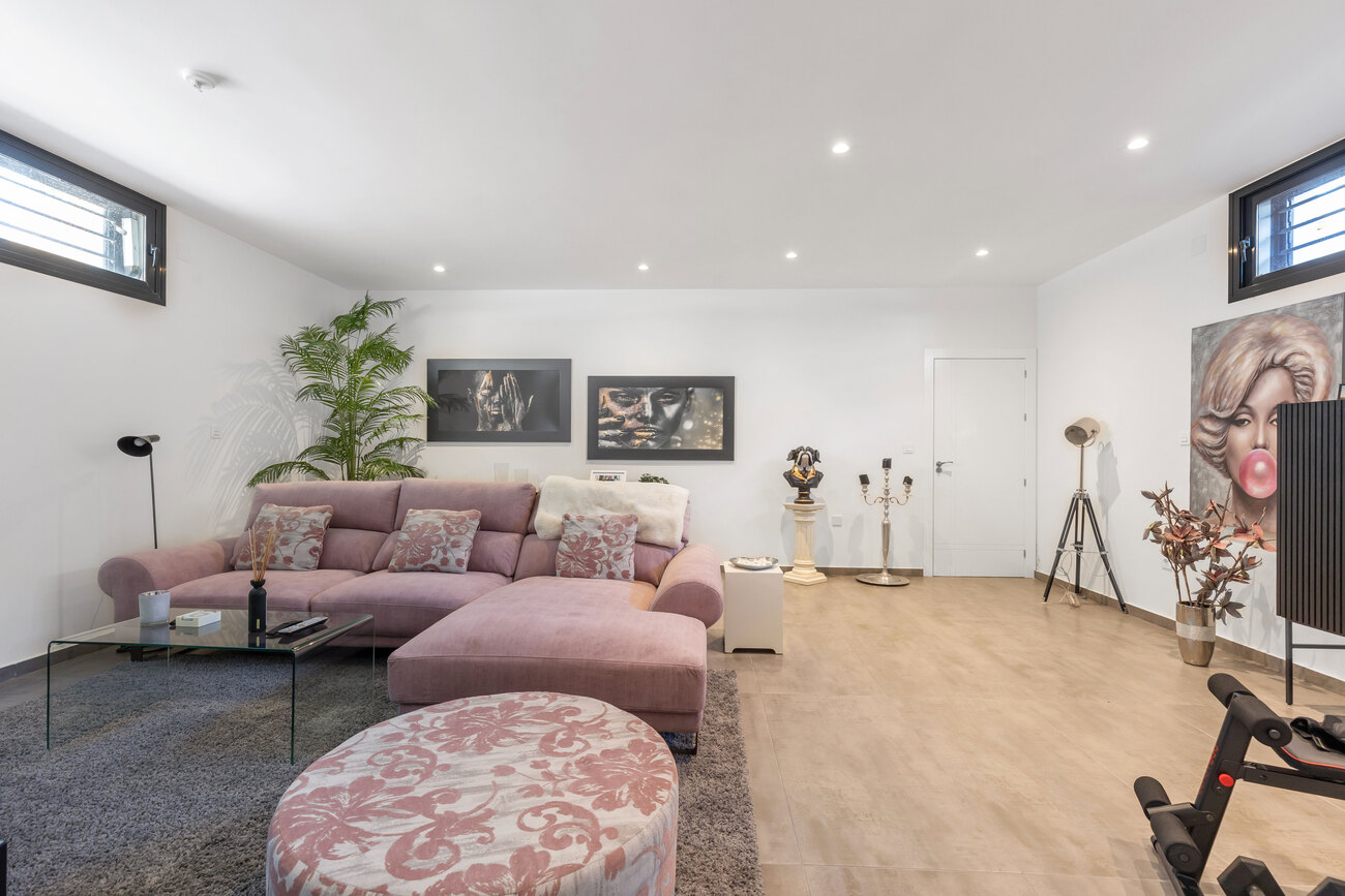 4 Bed, 3 Bath, HouseFor Sale, Torrevieja, Alicante 4 Bed, 3 Bath, HouseFor Sale, Torrevieja, Alicante