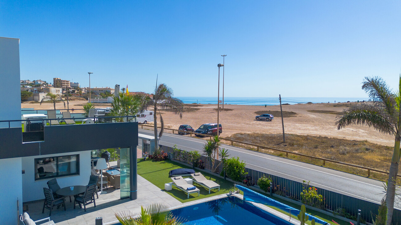 4 Bed, 3 Bath, HouseFor Sale, Torrevieja, Alicante 4 Bed, 3 Bath, HouseFor Sale, Torrevieja, Alicante