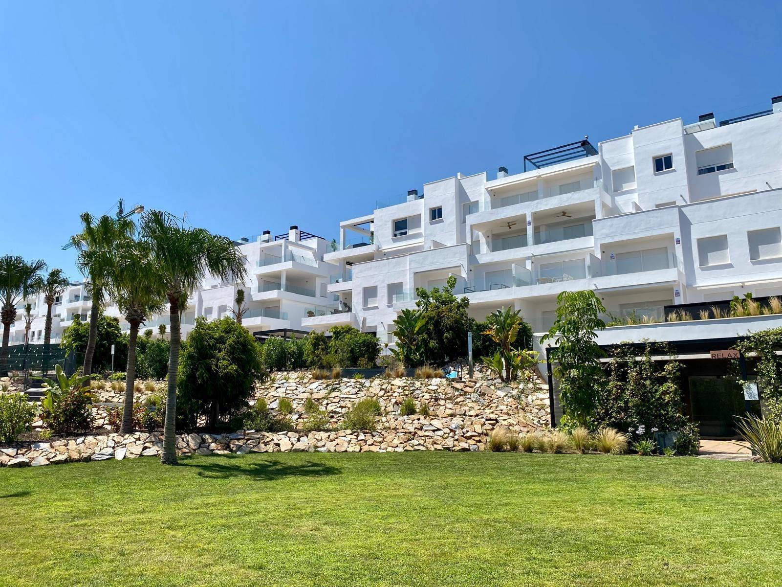 3 Bed, 2 Bath, ApartmentFor Sale, Torrevieja, Alicante 3 Bed, 2 Bath, ApartmentFor Sale, Torrevieja, Alicante