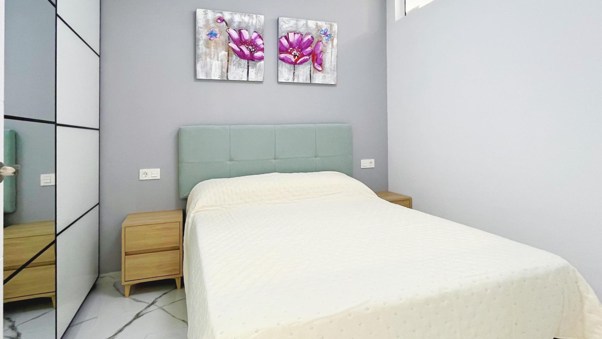 2 Bed, 2 Bath, ApartmentFor Sale, Torrevieja, Alicante 2 Bed, 2 Bath, ApartmentFor Sale, Torrevieja, Alicante