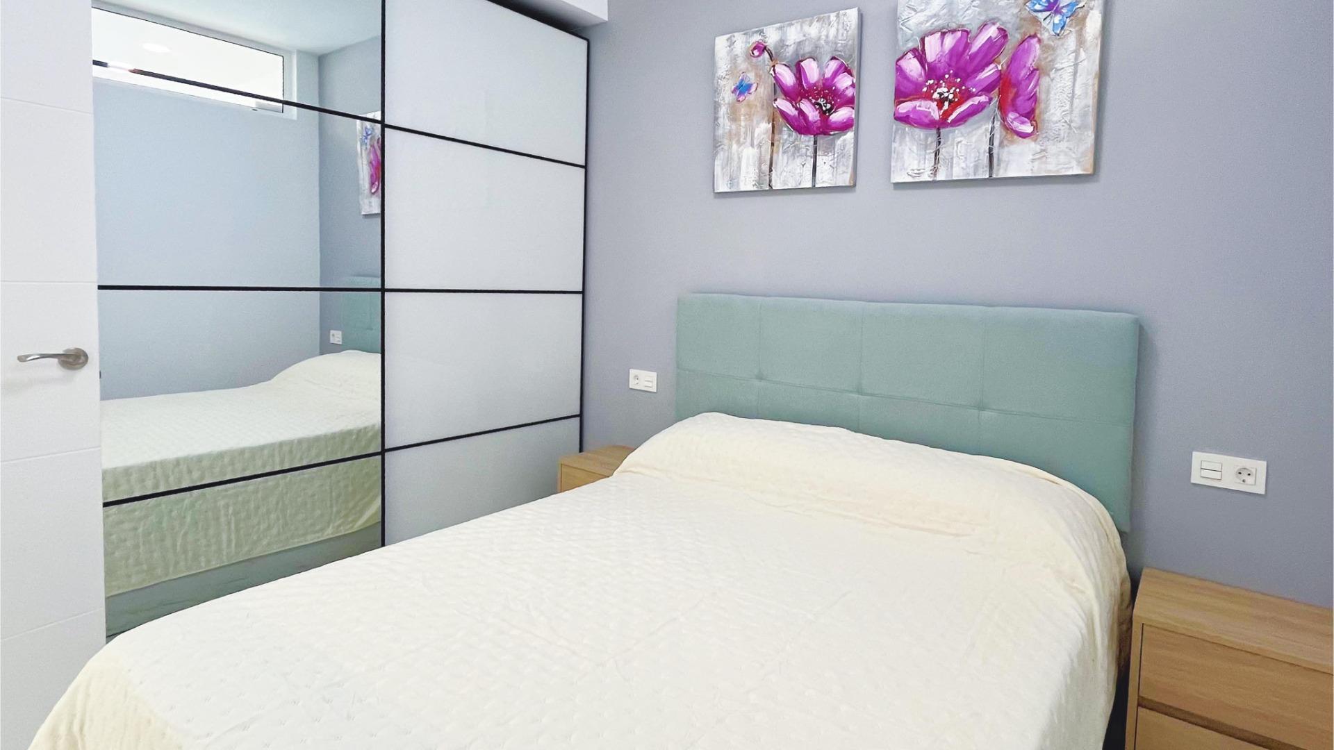 2 Bed, 2 Bath, ApartmentFor Sale, Torrevieja, Alicante 2 Bed, 2 Bath, ApartmentFor Sale, Torrevieja, Alicante