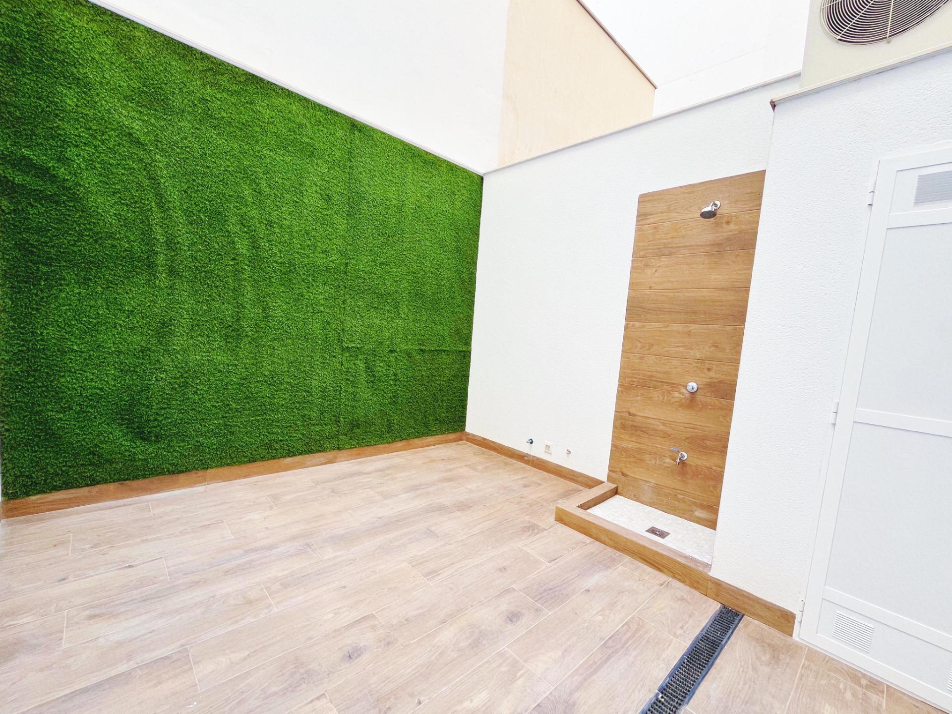 2 Bed, 2 Bath, ApartmentFor Sale, Torrevieja, Alicante 2 Bed, 2 Bath, ApartmentFor Sale, Torrevieja, Alicante