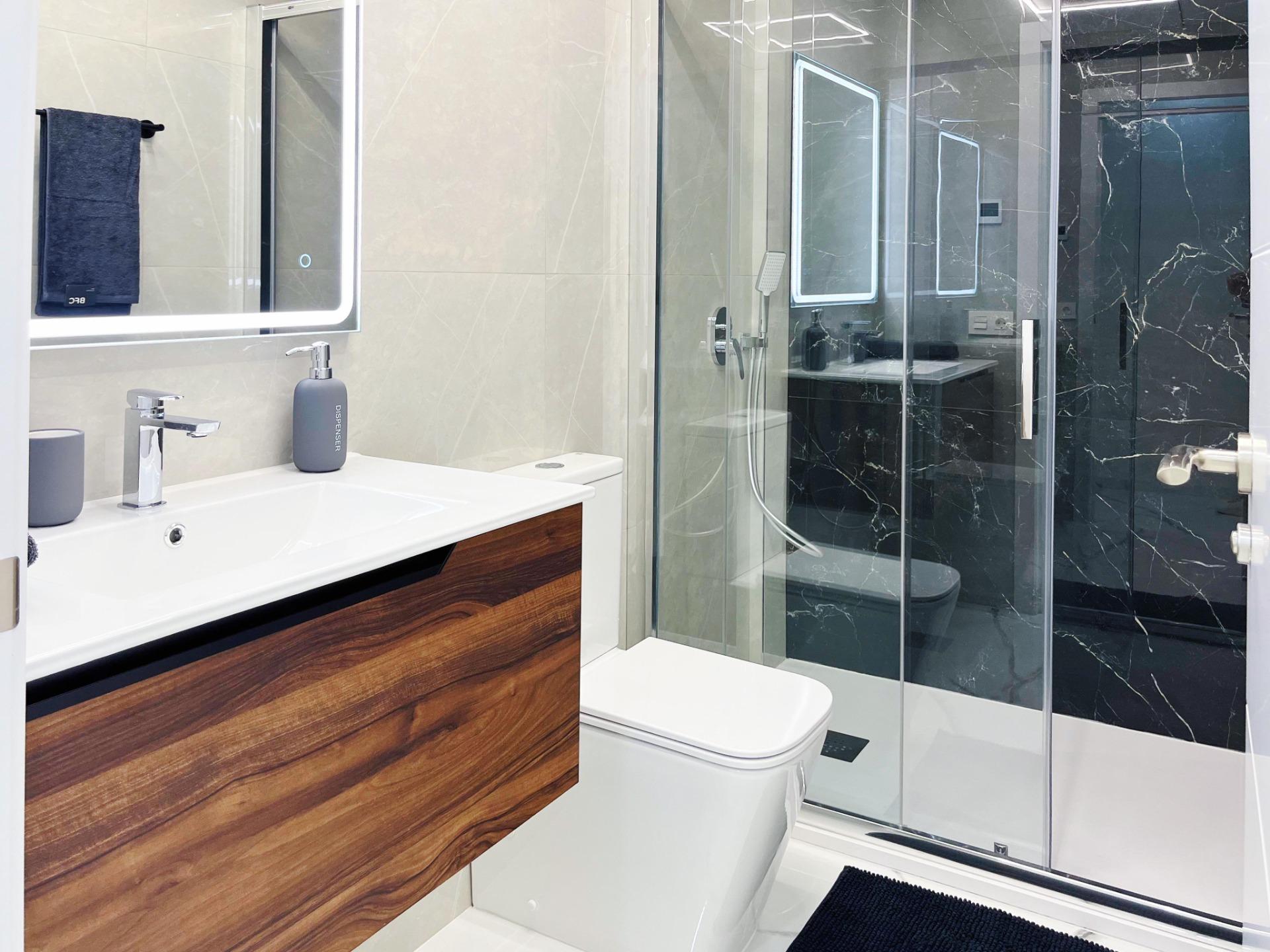 2 Bed, 2 Bath, ApartmentFor Sale, Torrevieja, Alicante 2 Bed, 2 Bath, ApartmentFor Sale, Torrevieja, Alicante